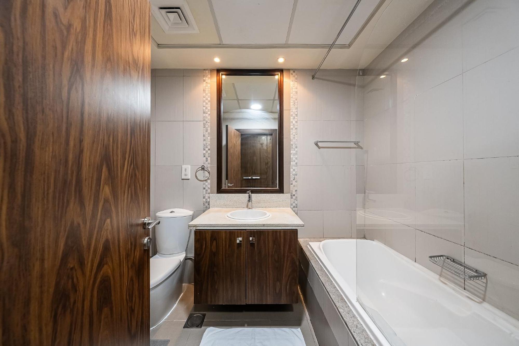 Modern 1bdr In Business Bay Appartement Dubaï