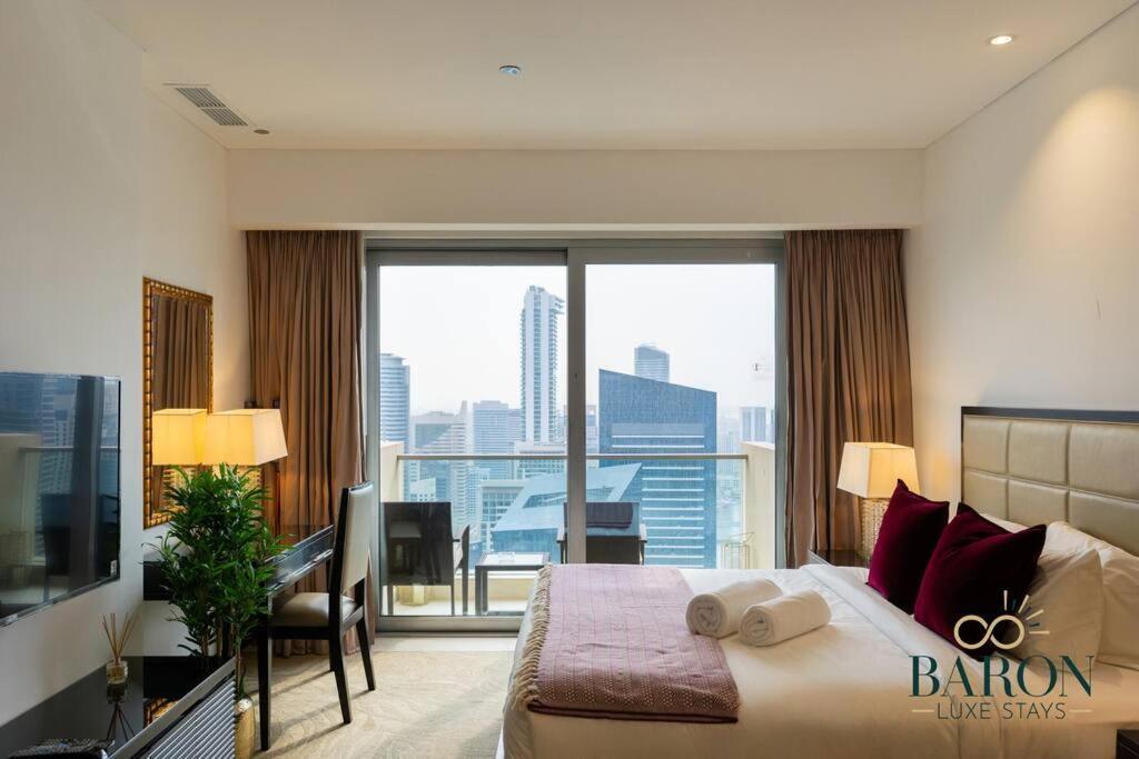 Elegant Studio, Address Marina. Appartamento Dubai