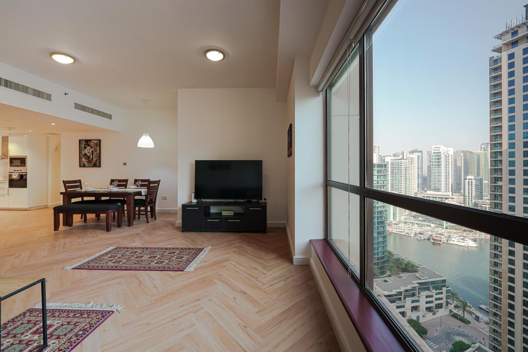 First Class In Heart Of Jbr, Steps To The - 121 Living