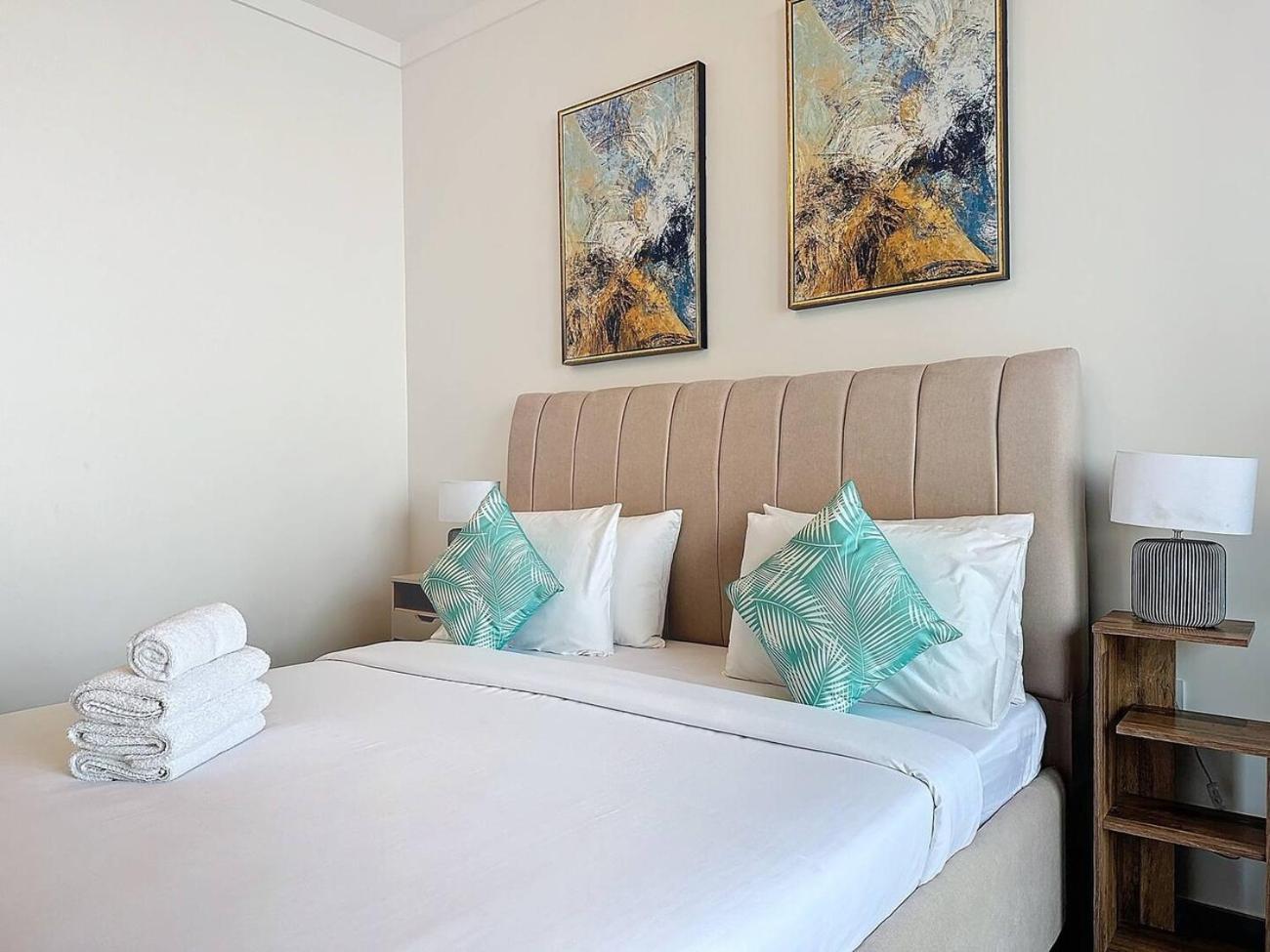 Apartamento Fam Living - Spacious 3-bedroom In Creek Gate With Stunning Views *
