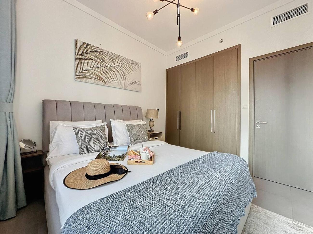 Fam Living - Spacious 3-bedroom In Creek Gate With Stunning Views