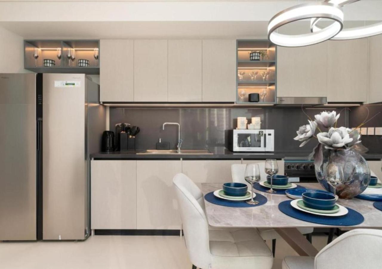 High-floor 2 Bedroom Premium And Burj Khalifa Views By Vibel