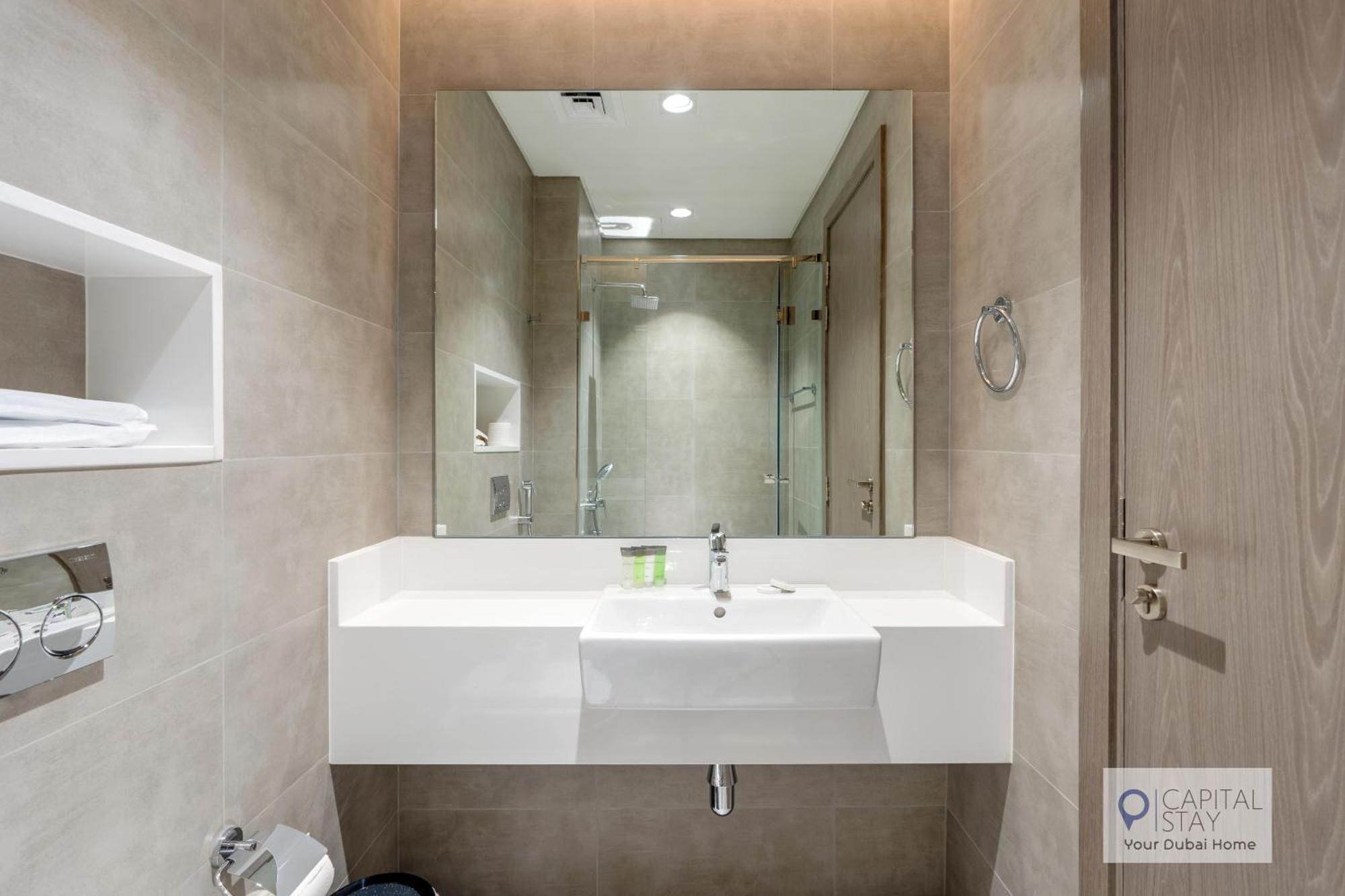 Apartamento 2 Bed In District One - Lagoon Views Dubái