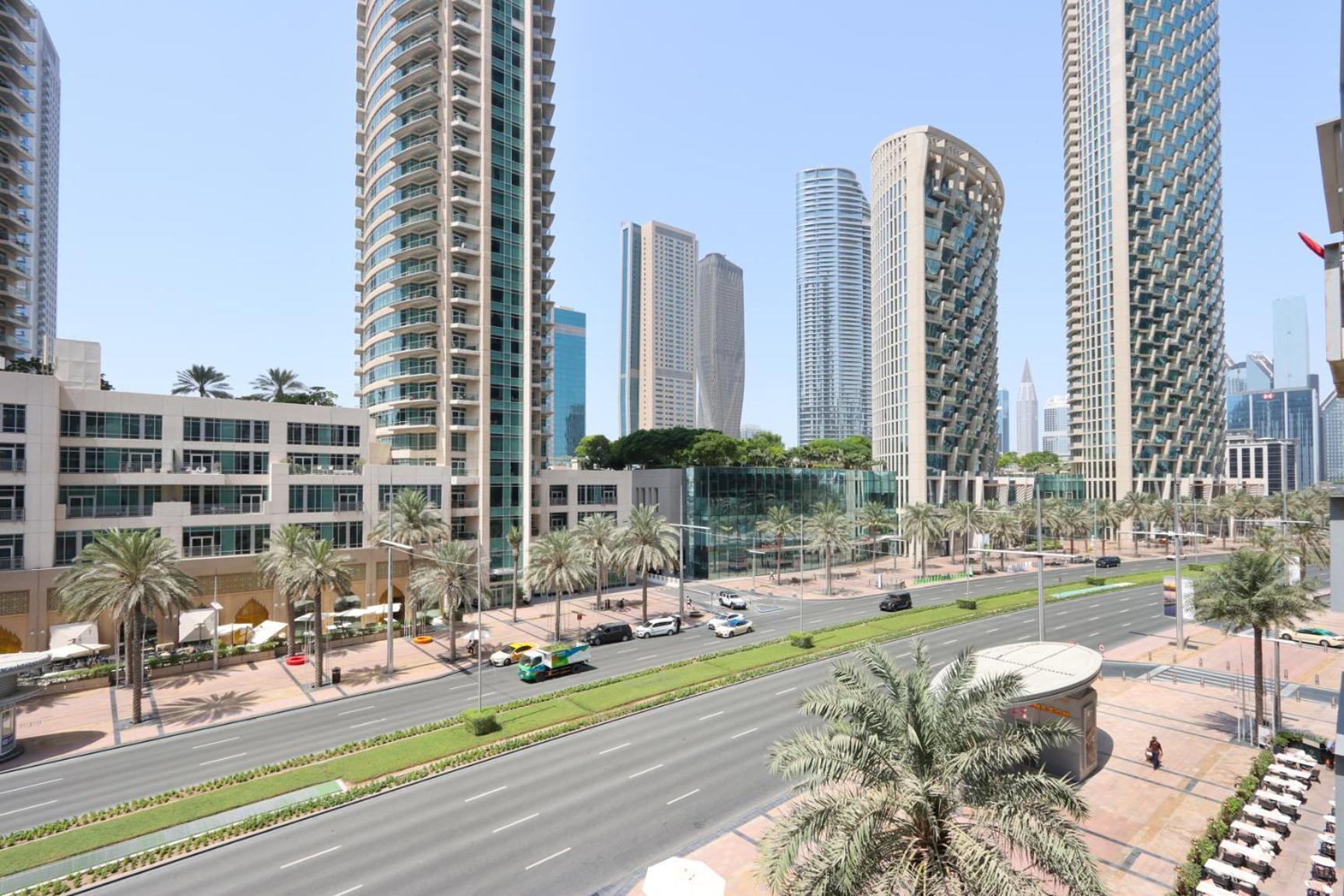 Livbnb - 2b With Modern Interiors, Emaar Boulevard *