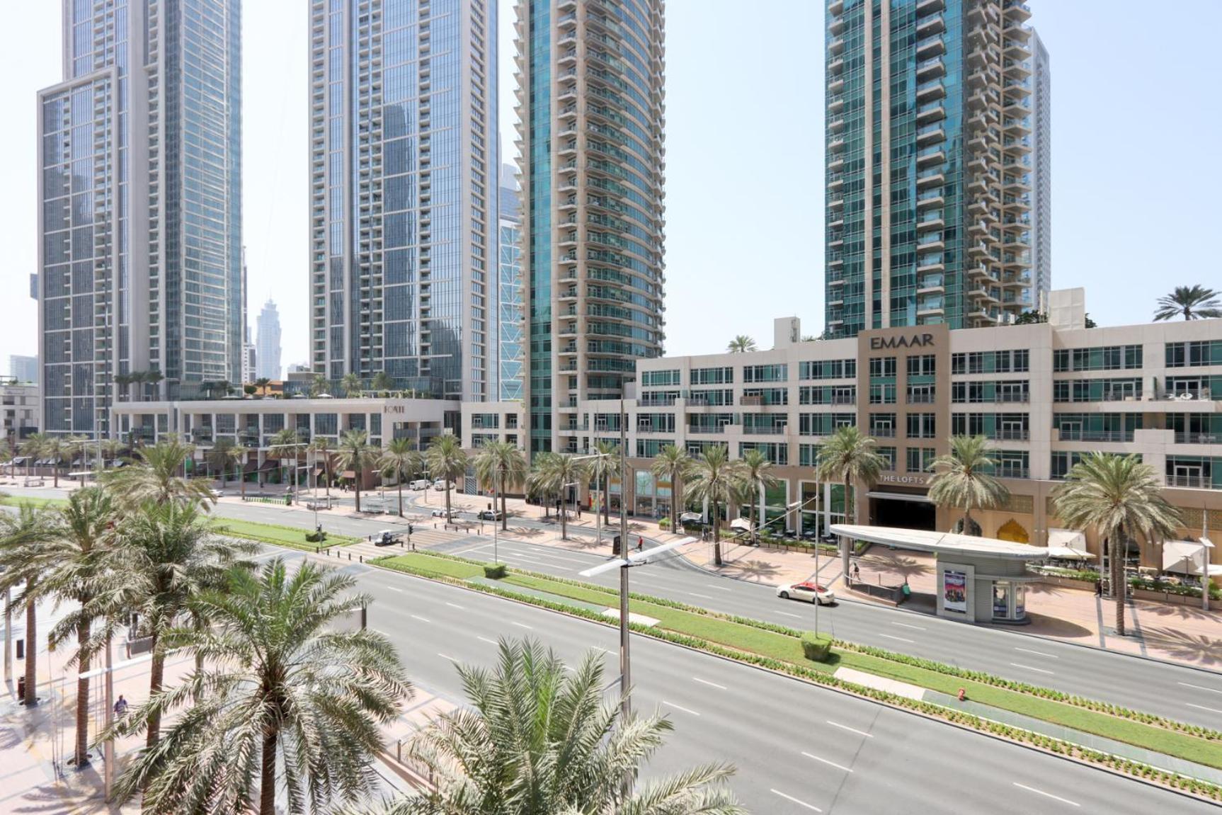 Livbnb - 2b With Modern Interiors, Emaar Boulevard