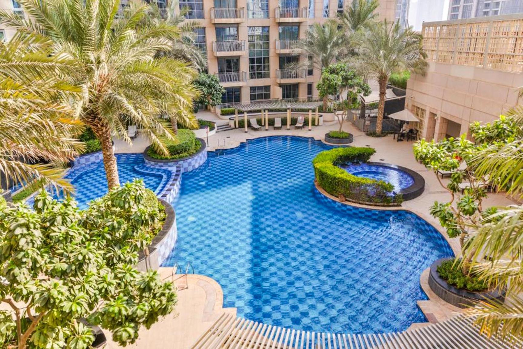 Appartement Livbnb - 2b With Modern Interiors, Emaar Boulevard *