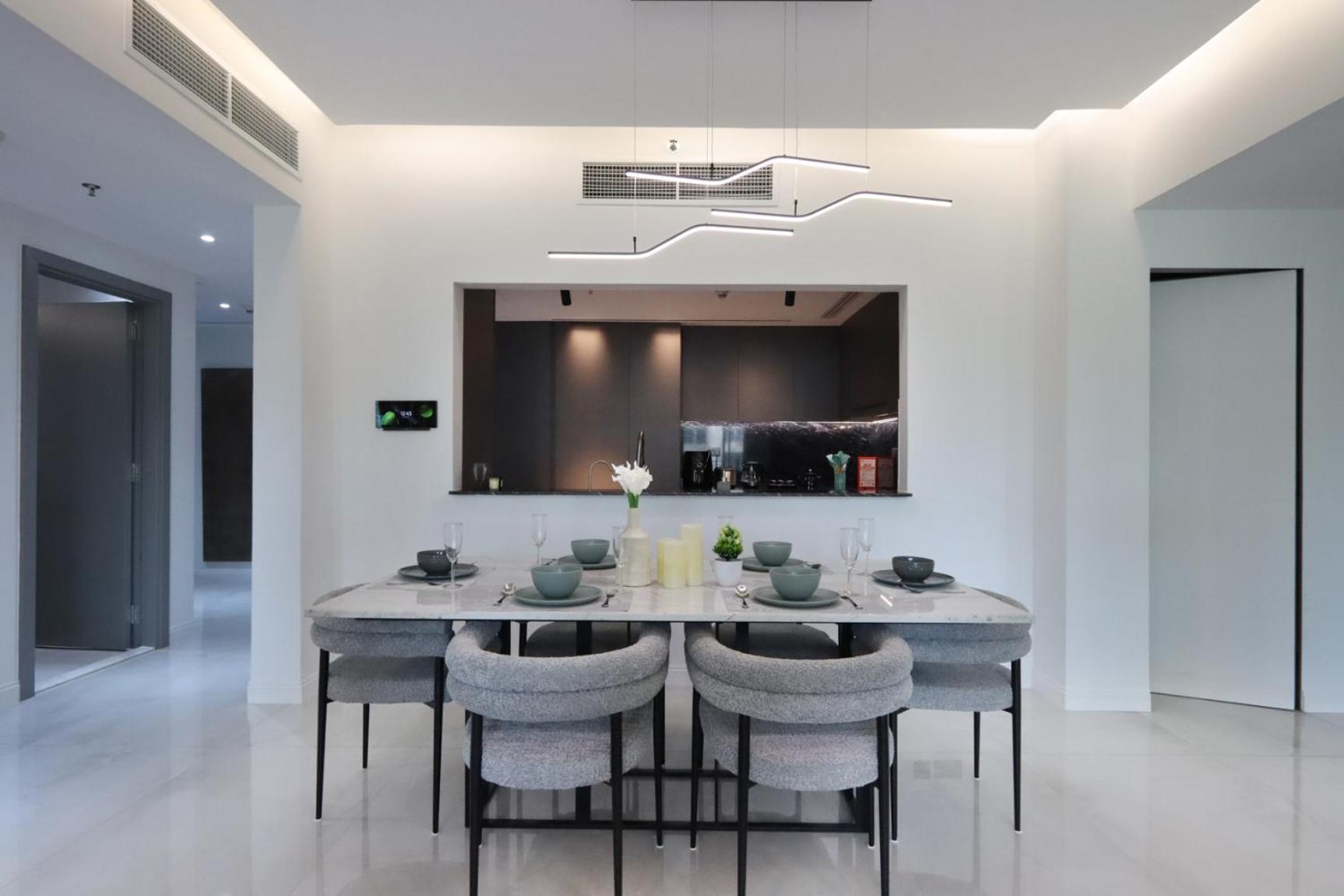 Livbnb - 2b With Modern Interiors, Emaar Boulevard Appartement *