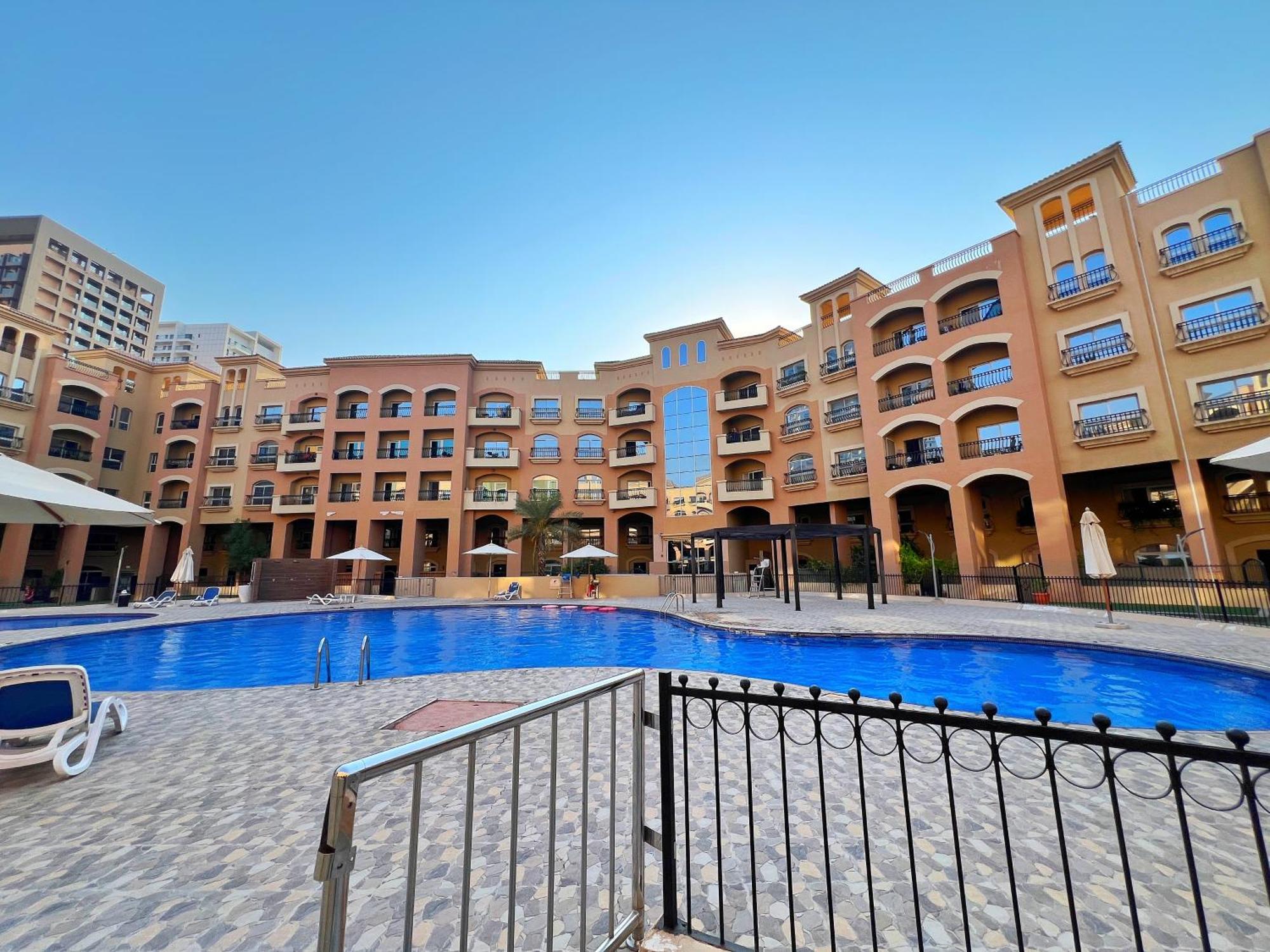 Apartamento Relaxing 1 Bedroom With All Facilities Dubái