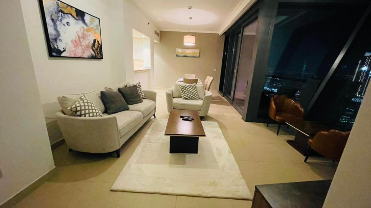 Apartamento Amakin Burj Vista Tower 1 *