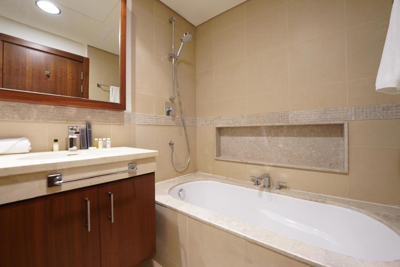Appartement Amakin Burj Vista Tower 1 *