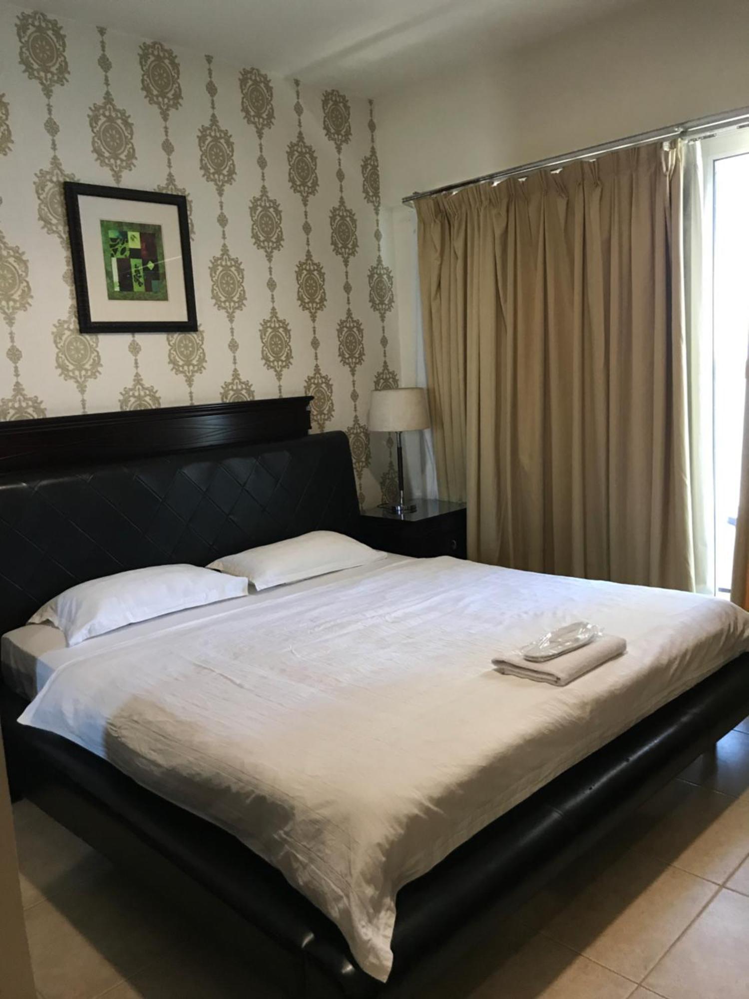 Ensuite In Coliving In Marina Dubái