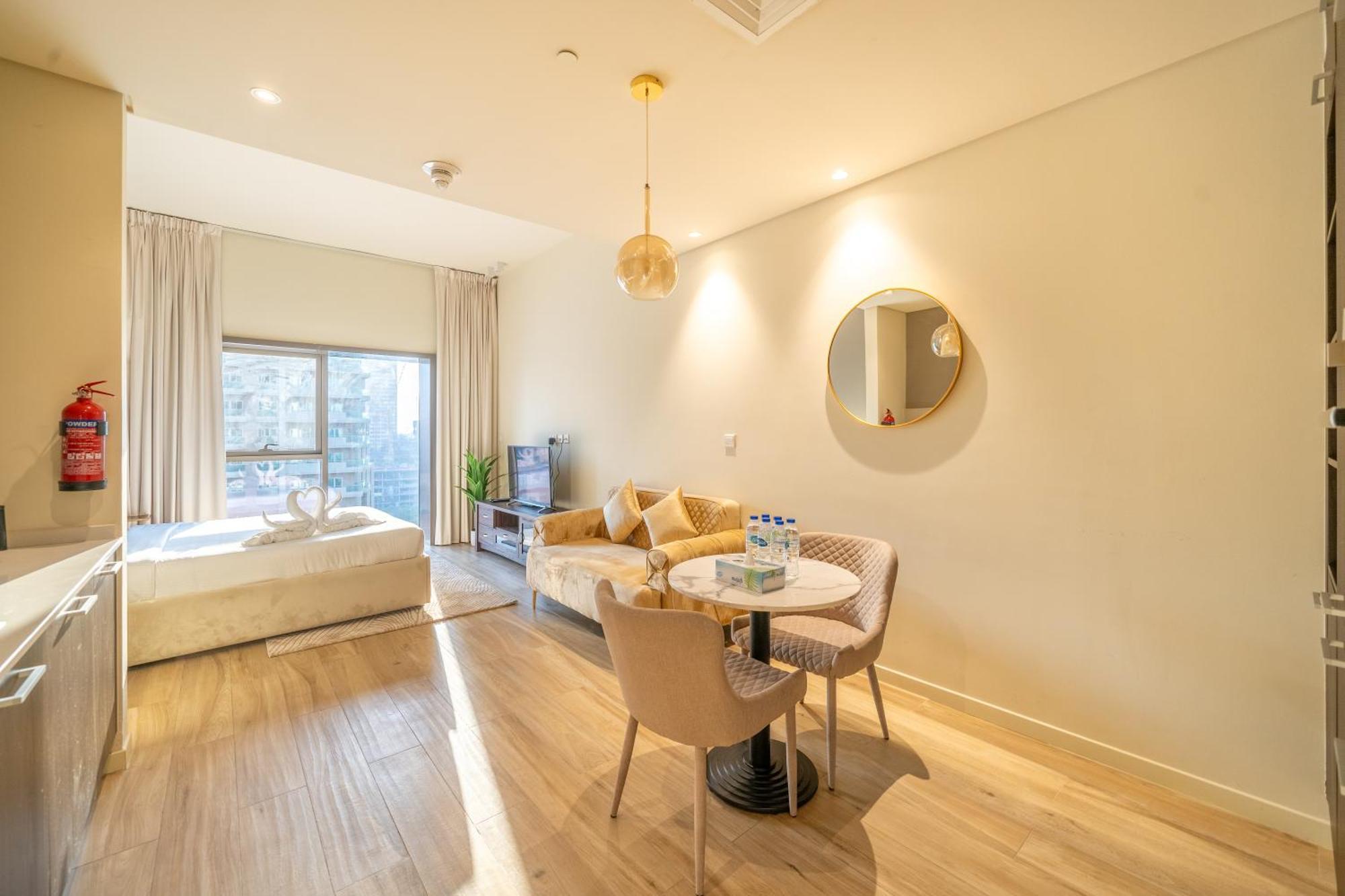 Elegant In Park View Tower Jvc * Dubai