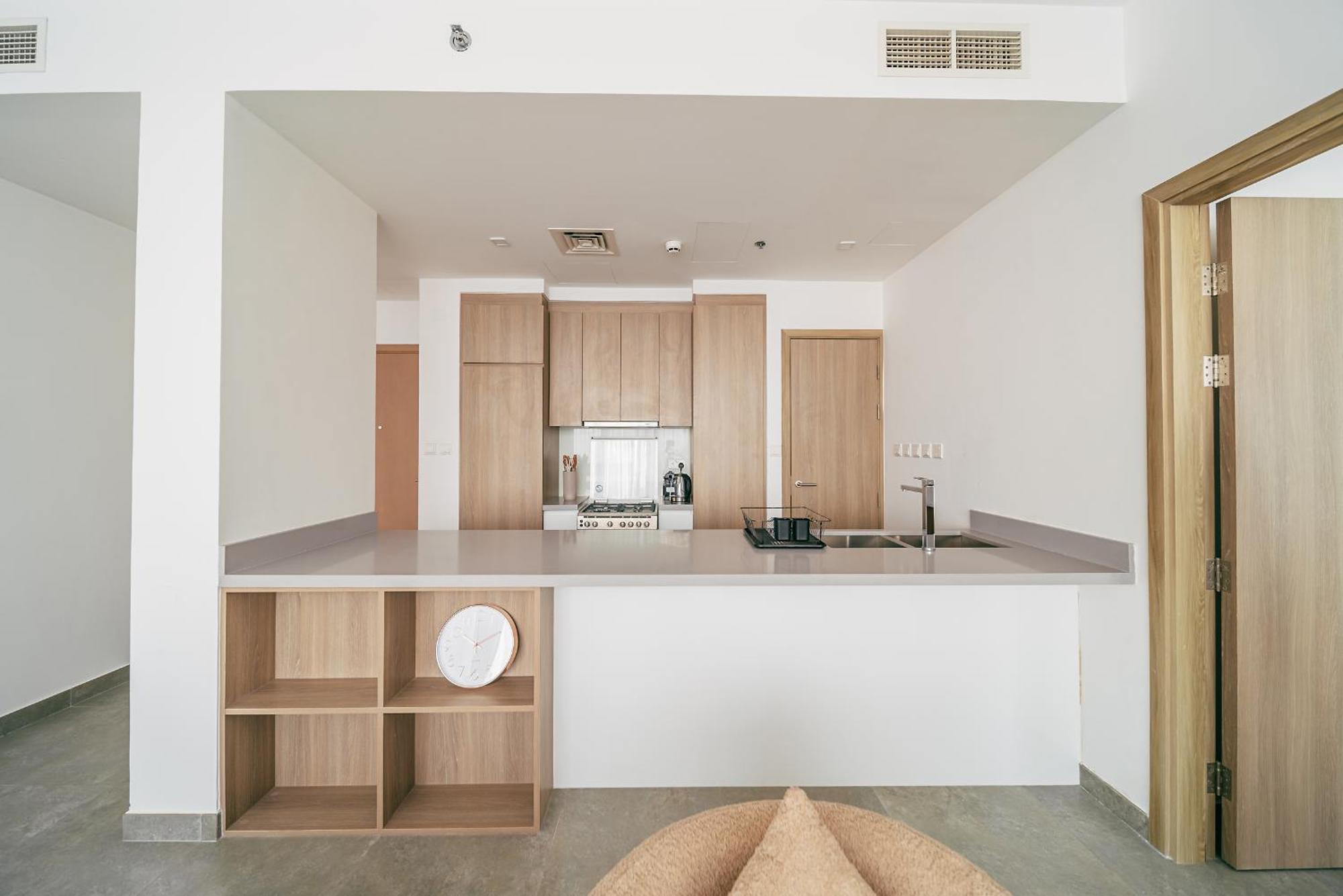 Lux 1br Direct Access To Marina 4 People Apartment Dubai