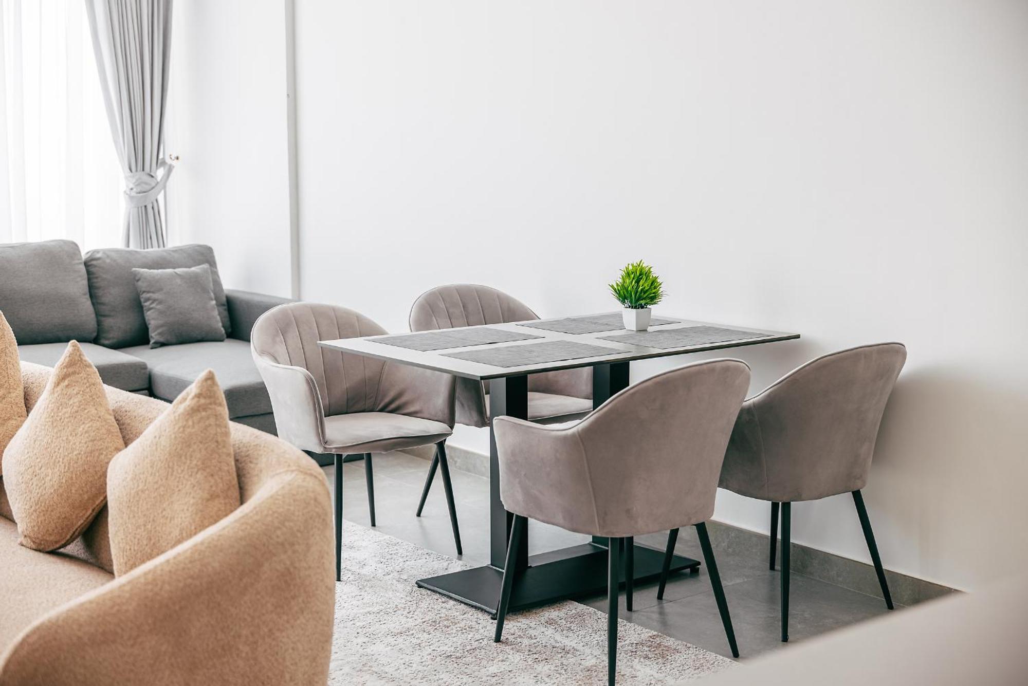 Lux 1br Direct Access To Marina 4 People Apartment *