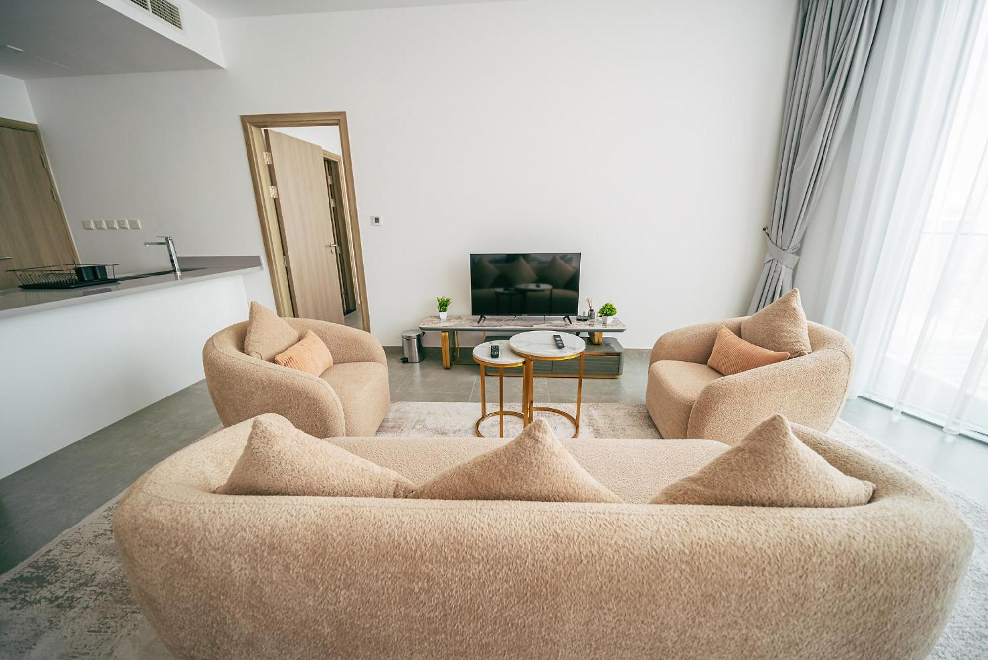 Lux 1br Direct Access To Marina 4 People Apartment *