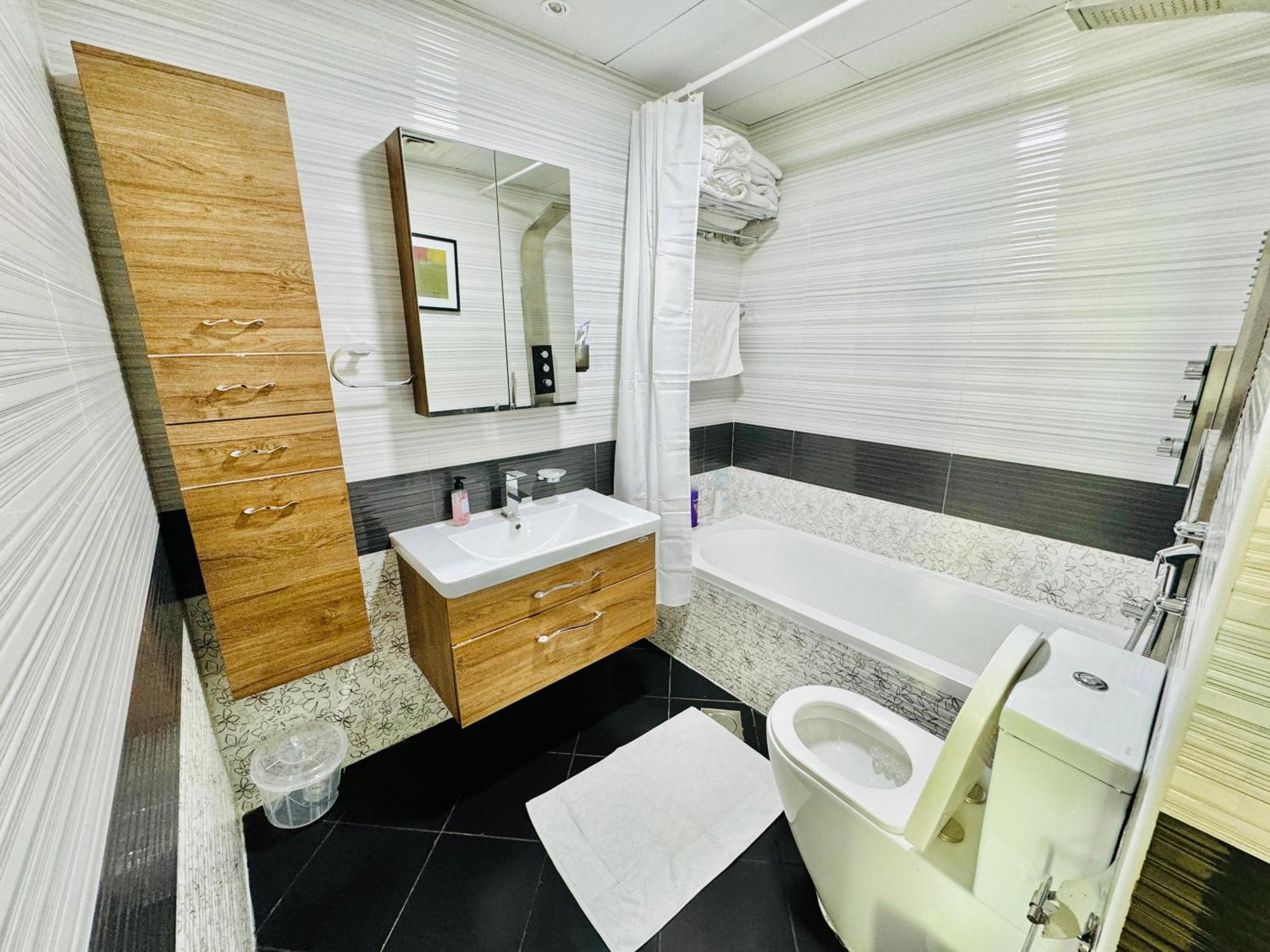 Glamz By Danube Appartement