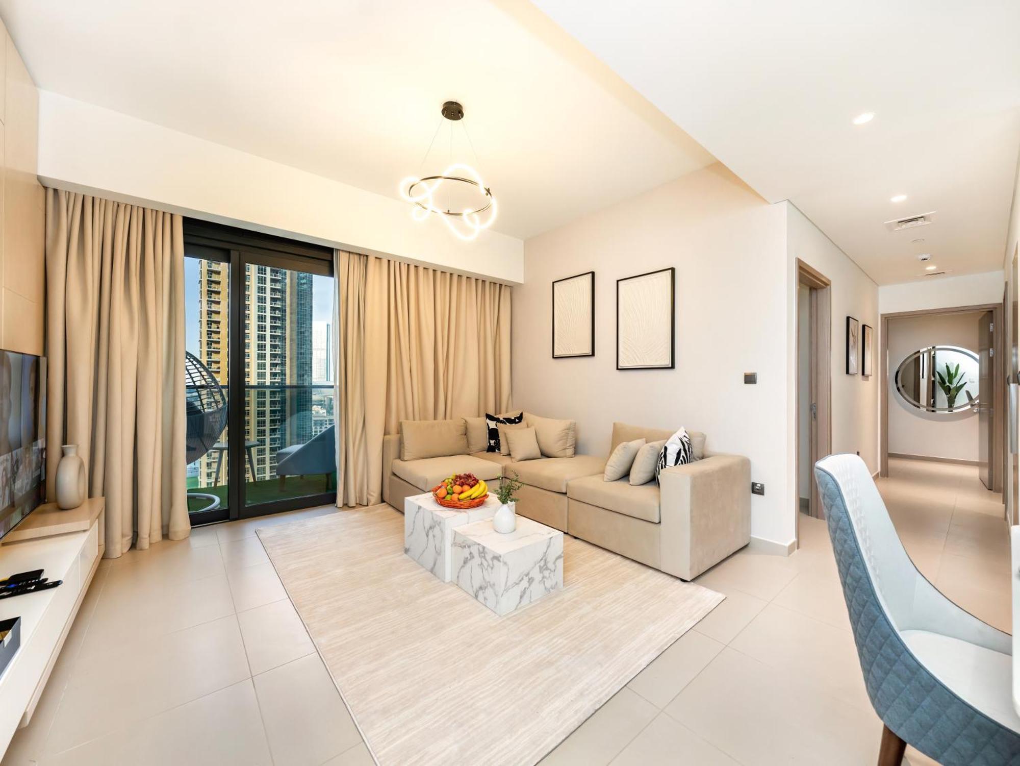 Exquisite 2 Bedroom I Burj Khalifa & Fountain Views I Free Gym, Pool, Parking, Wi-fi And Ps5 I By Skyline Serenity Apartamento