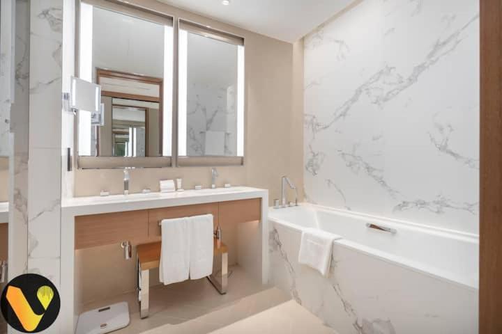 Vogue - Address Opera By Emaar Apartamento Dubái