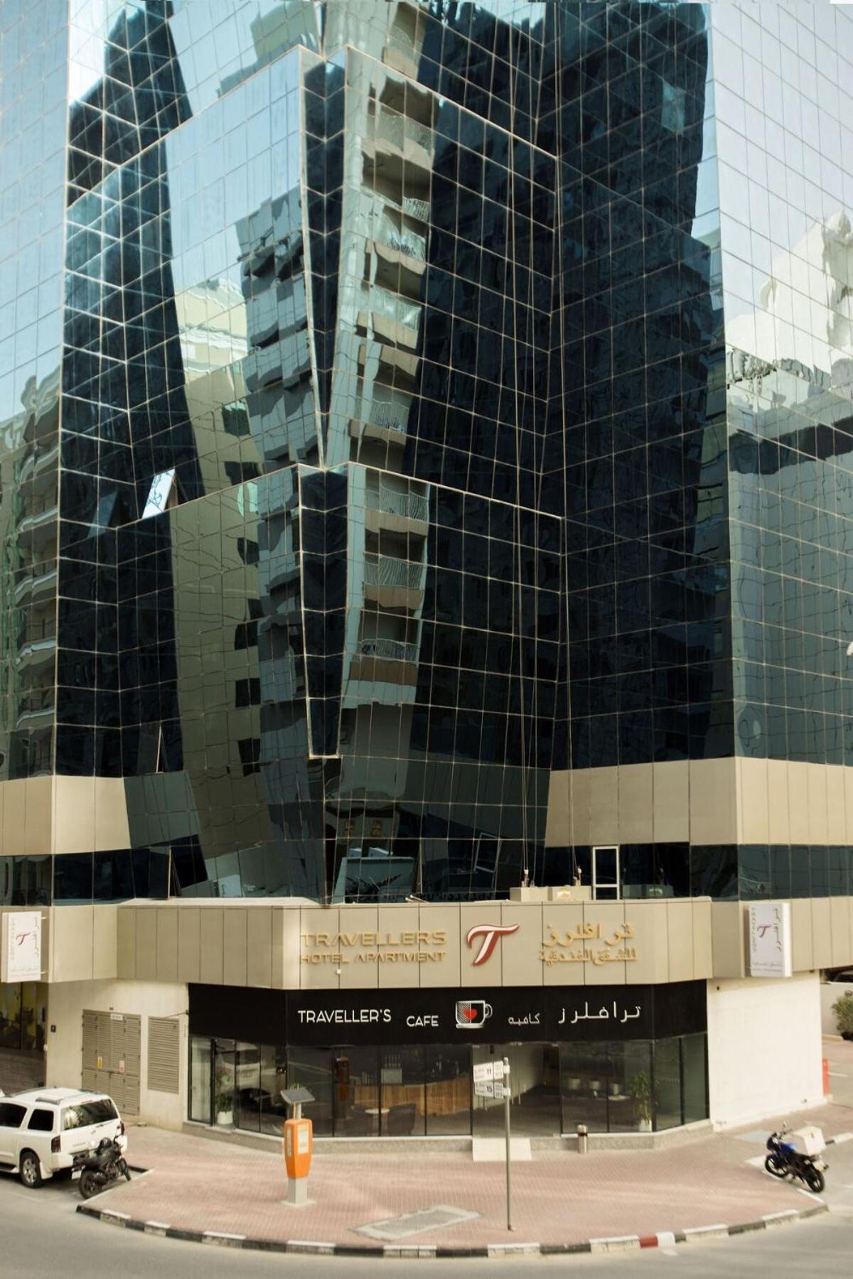 Homestay The Flex Partition Near Mall Of The Emirates Dubai