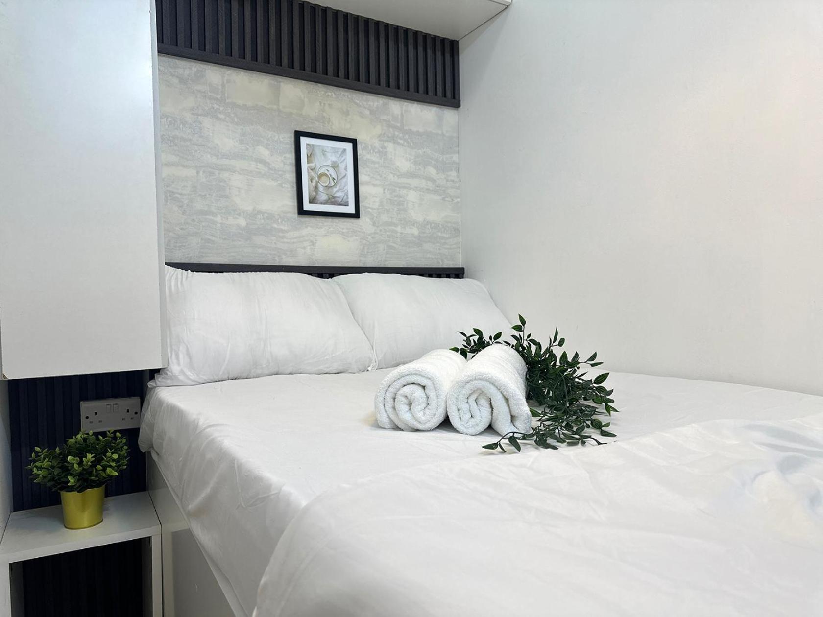 The Flex Partition Near Mall Of The Emirates Homestay *