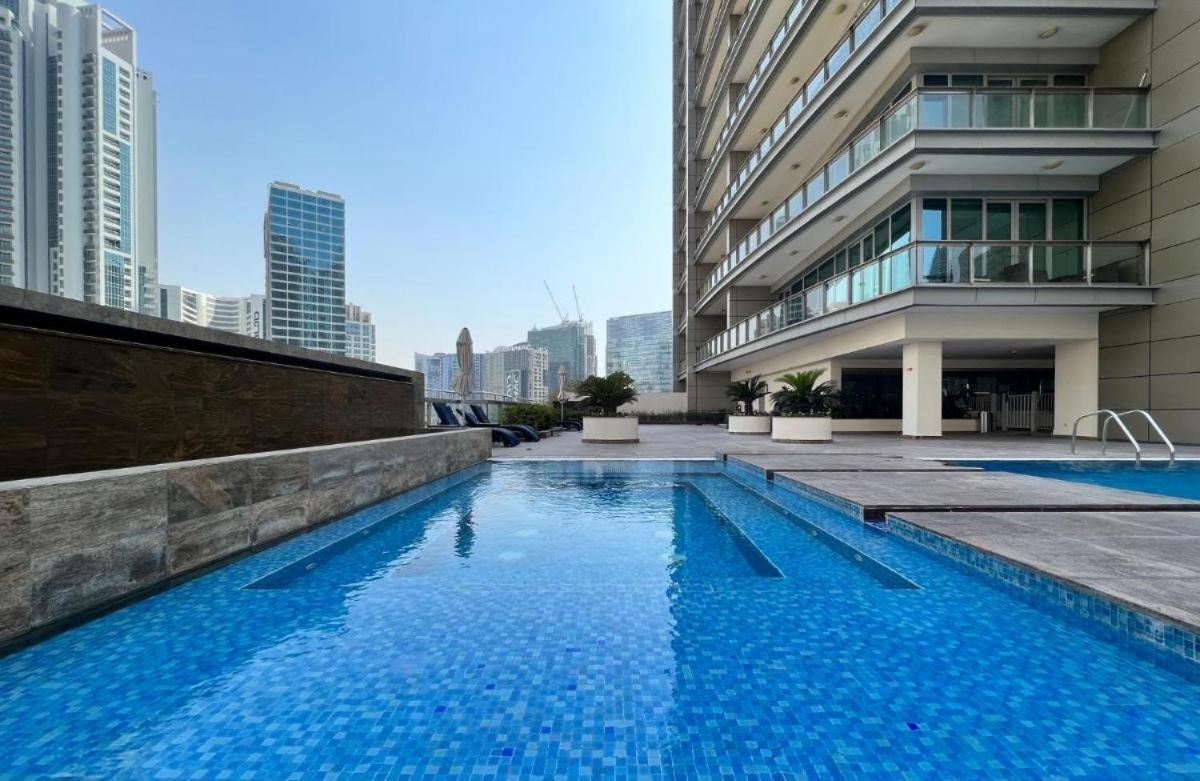 Spacious 1bhk In Downtown 8 Blvd * Dubaï