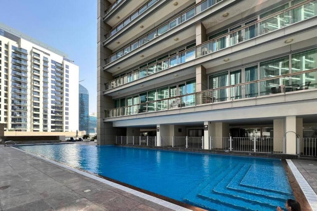 Appartement Spacious 1bhk In Downtown 8 Blvd Dubaï