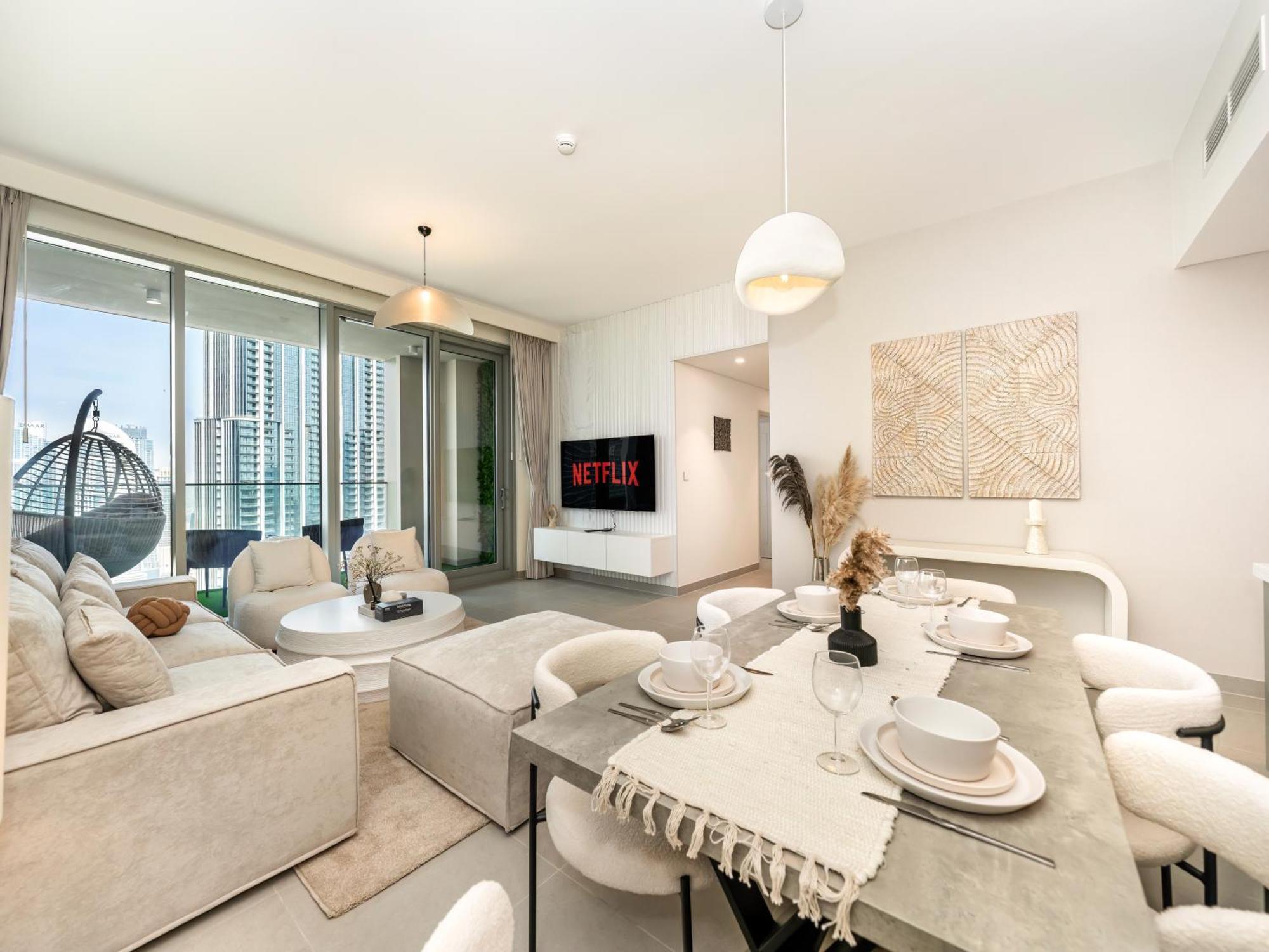 Apartemen Burj Khalifa Bliss I 4 Bedroom I Burj Khalifa & Fountain Views I Free Gym, Pool, Parking, Wi-fi And Ps5 I By Skyline Serenity