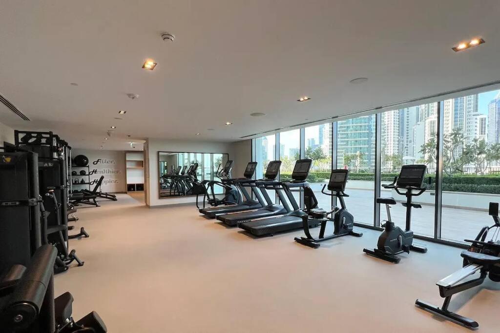 Apartamento 2br-fountain & Burj Khalifa View - Near Mall Dubái