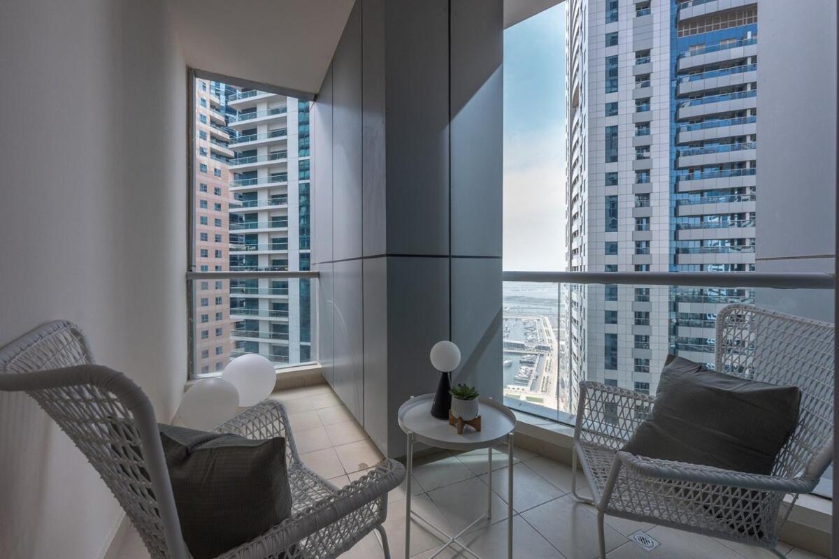 Apartamento Exquisite 2-bedrooms At The Torch Tower In Marina Near The Beach! Dubái