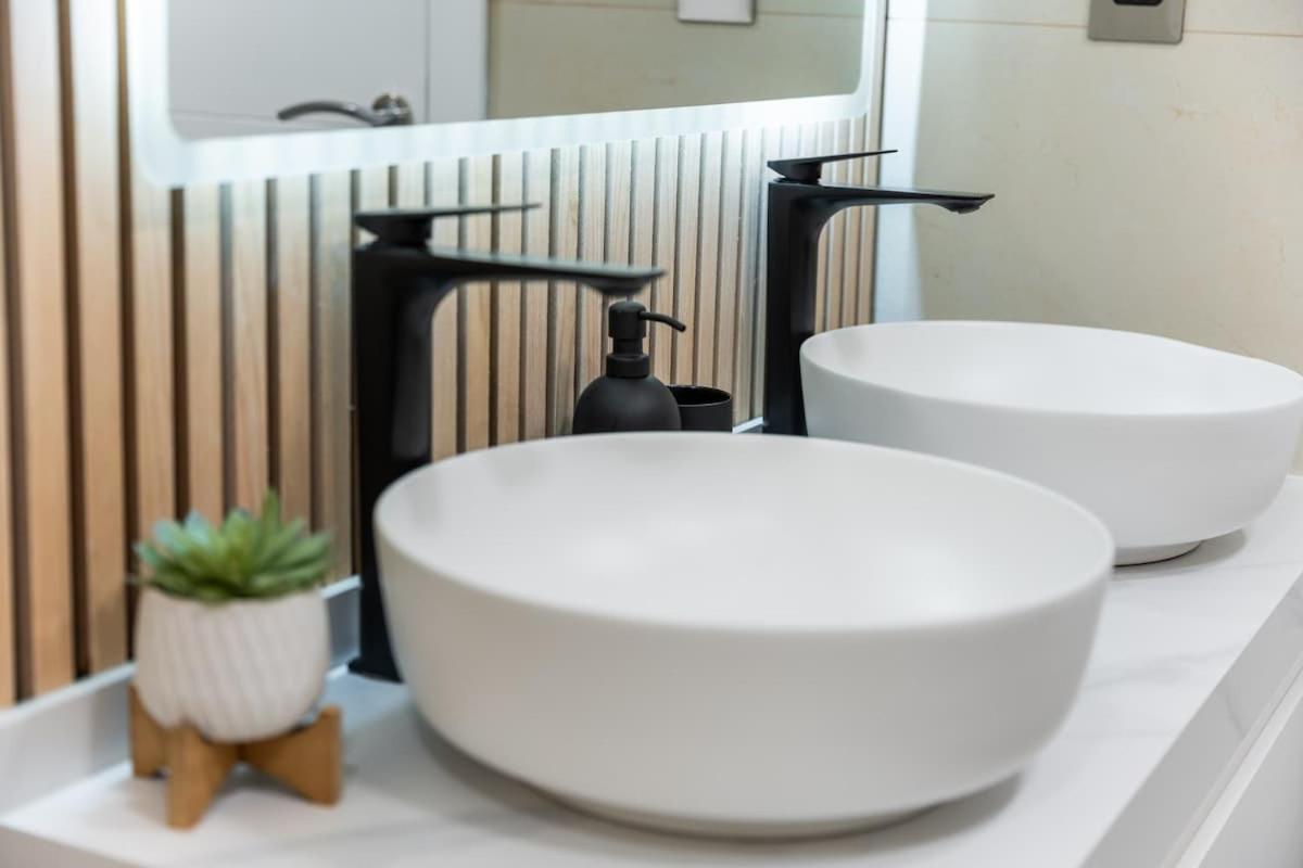 Exquisite 2-bedrooms At The Torch Tower In Marina Near The Beach! * Dubái