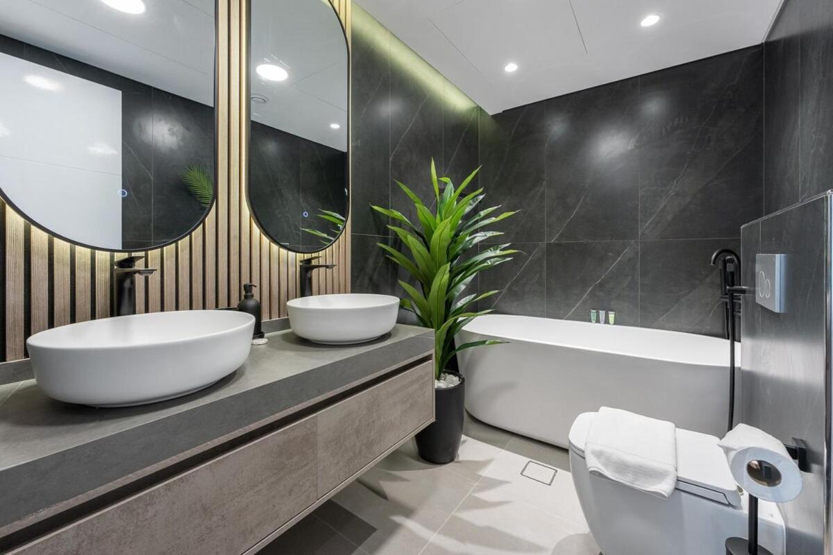 Exquisite 2-bedrooms At The Torch Tower In Marina Near The Beach! Dubái
