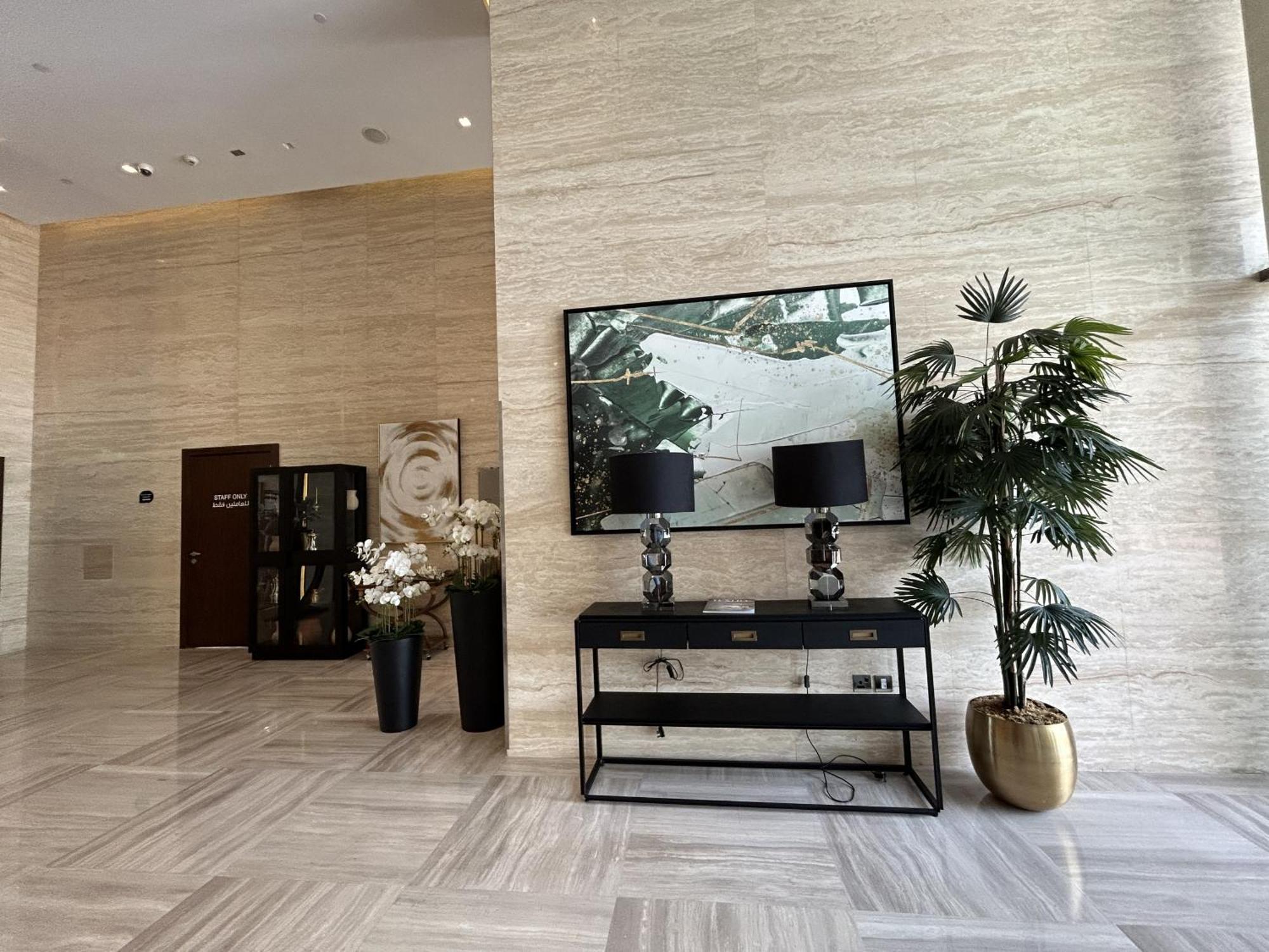 Easygo - Cozy Stu In Damac Ghalia Jvc Apartamento *