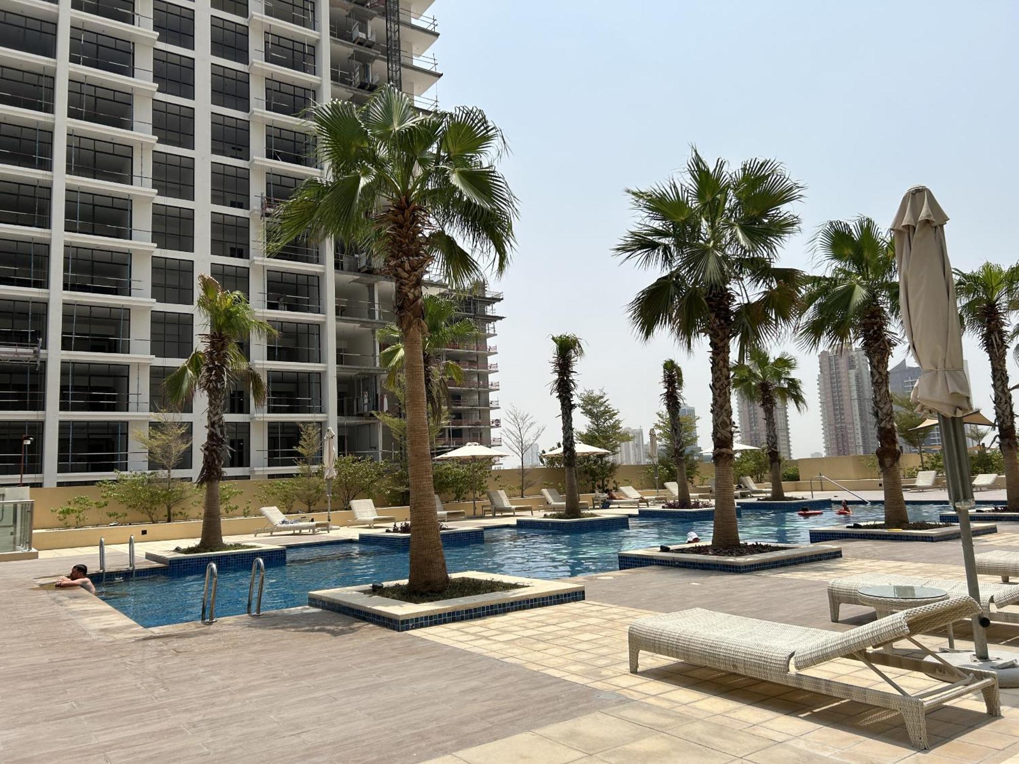 Apartamento Easygo - Cozy Stu In Damac Ghalia Jvc Dubai