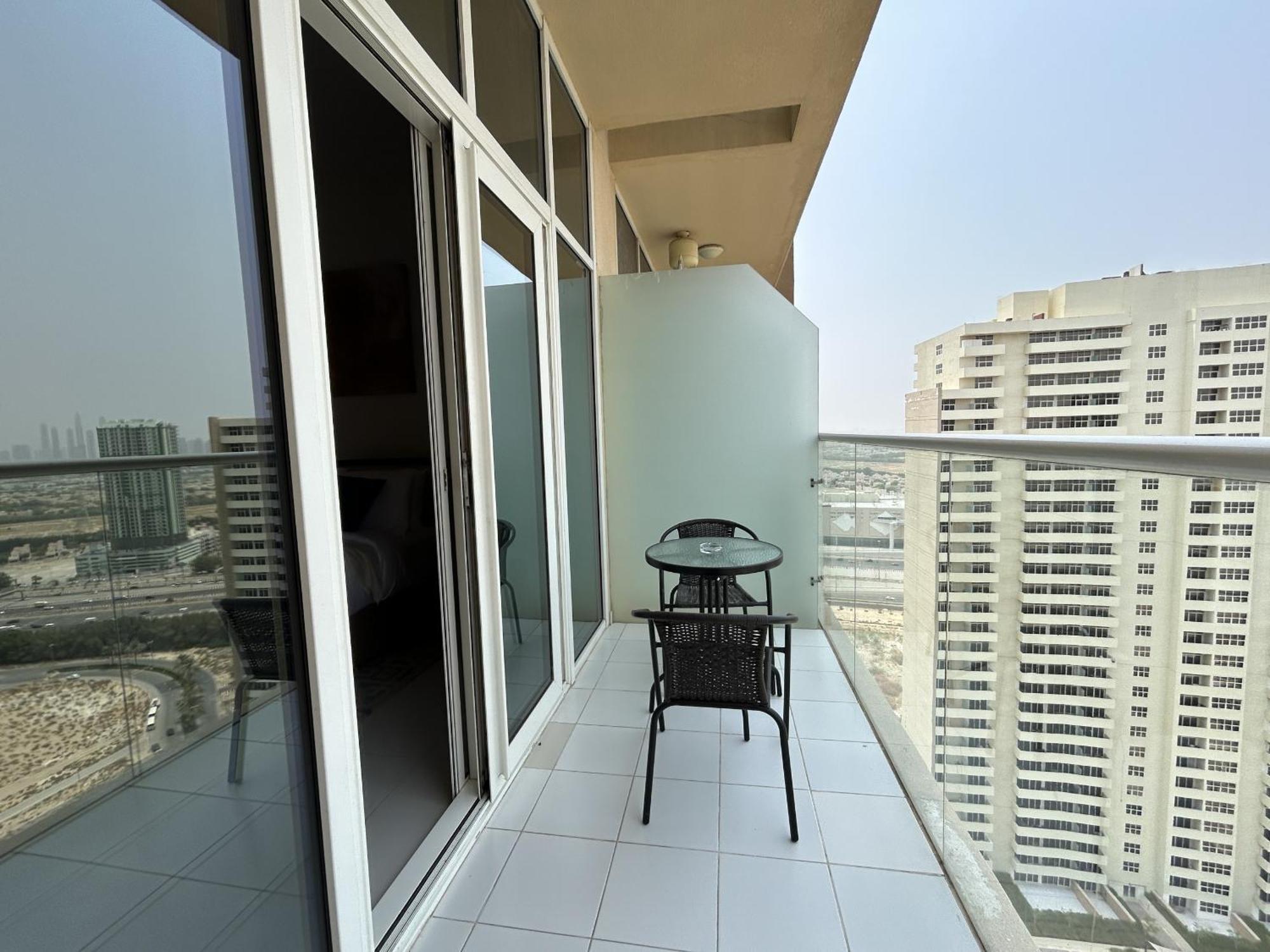 Apartamento Easygo - Cozy Stu In Damac Ghalia Jvc