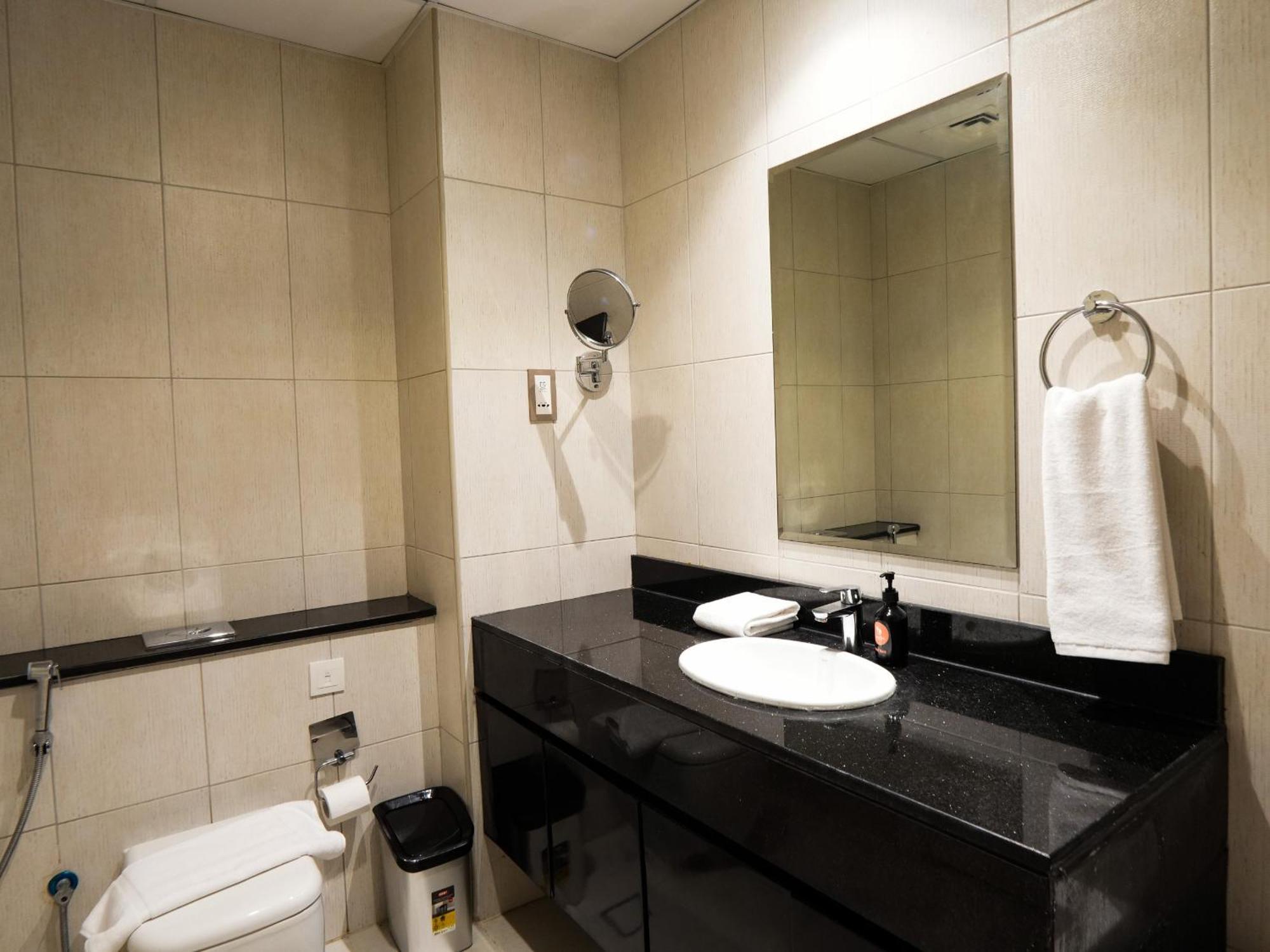 Apartamento Easygo - Cozy Stu In Damac Ghalia Jvc Dubai
