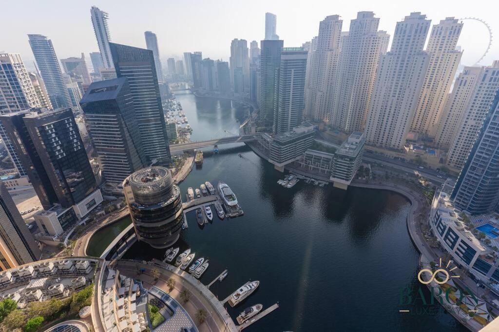 Stunning Jw Marriott Marina *