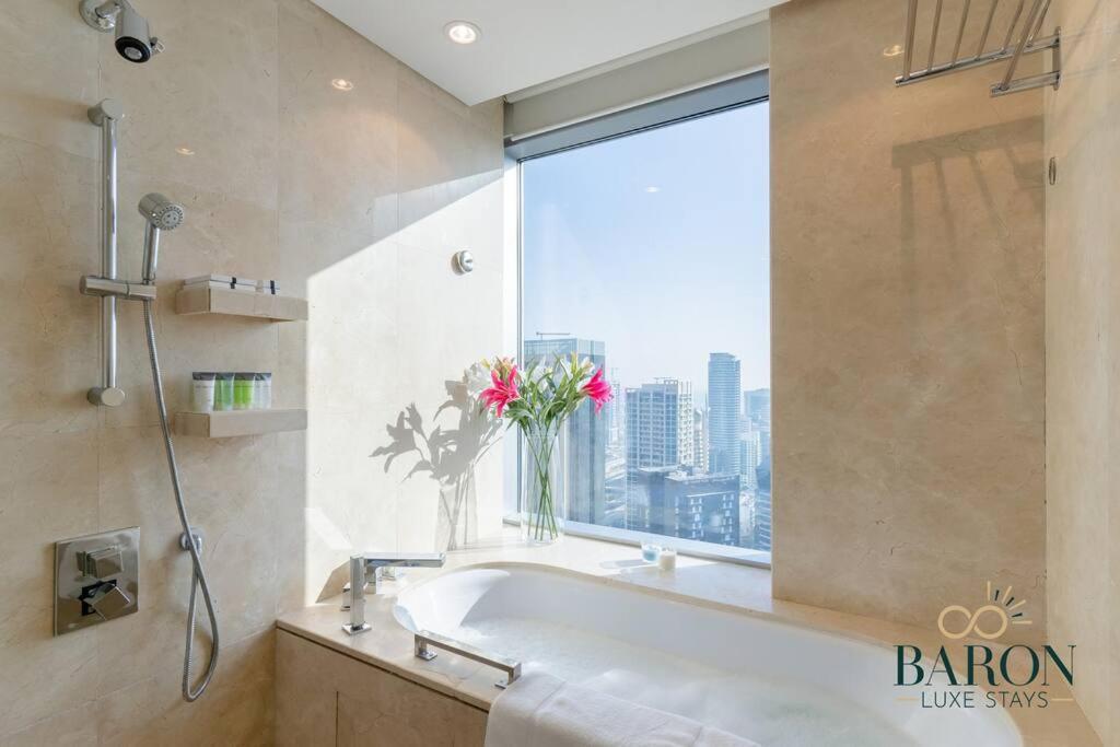 Stunning Jw Marriott Marina Dubaï