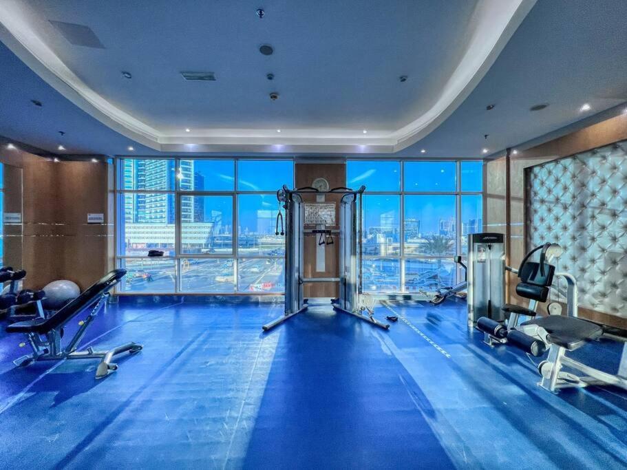 First Class 1br Stylish With Burj Khalifa View Apartment