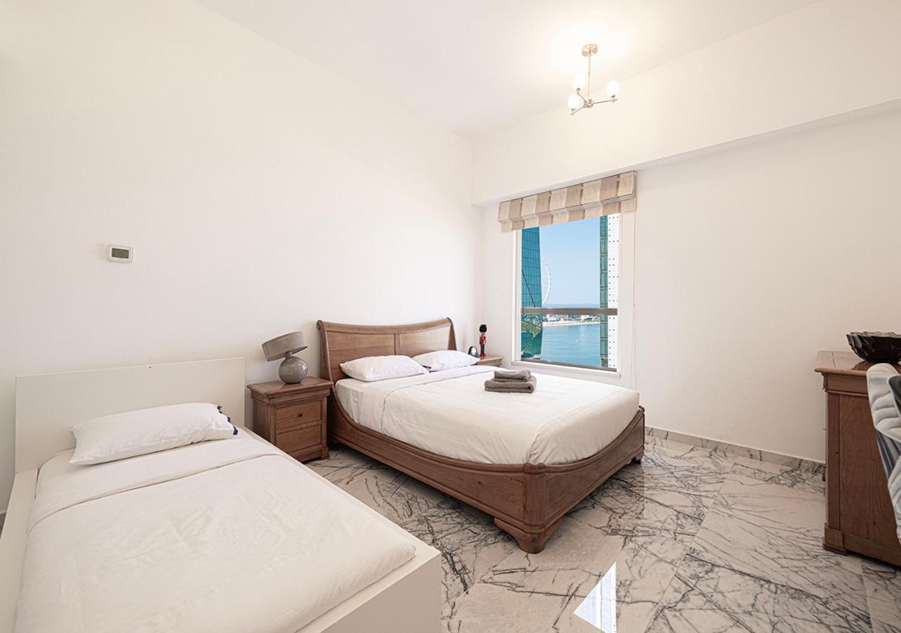 Luxury Sea View Beachfront 3 Bedroom Apt, Jbr Lägenhet