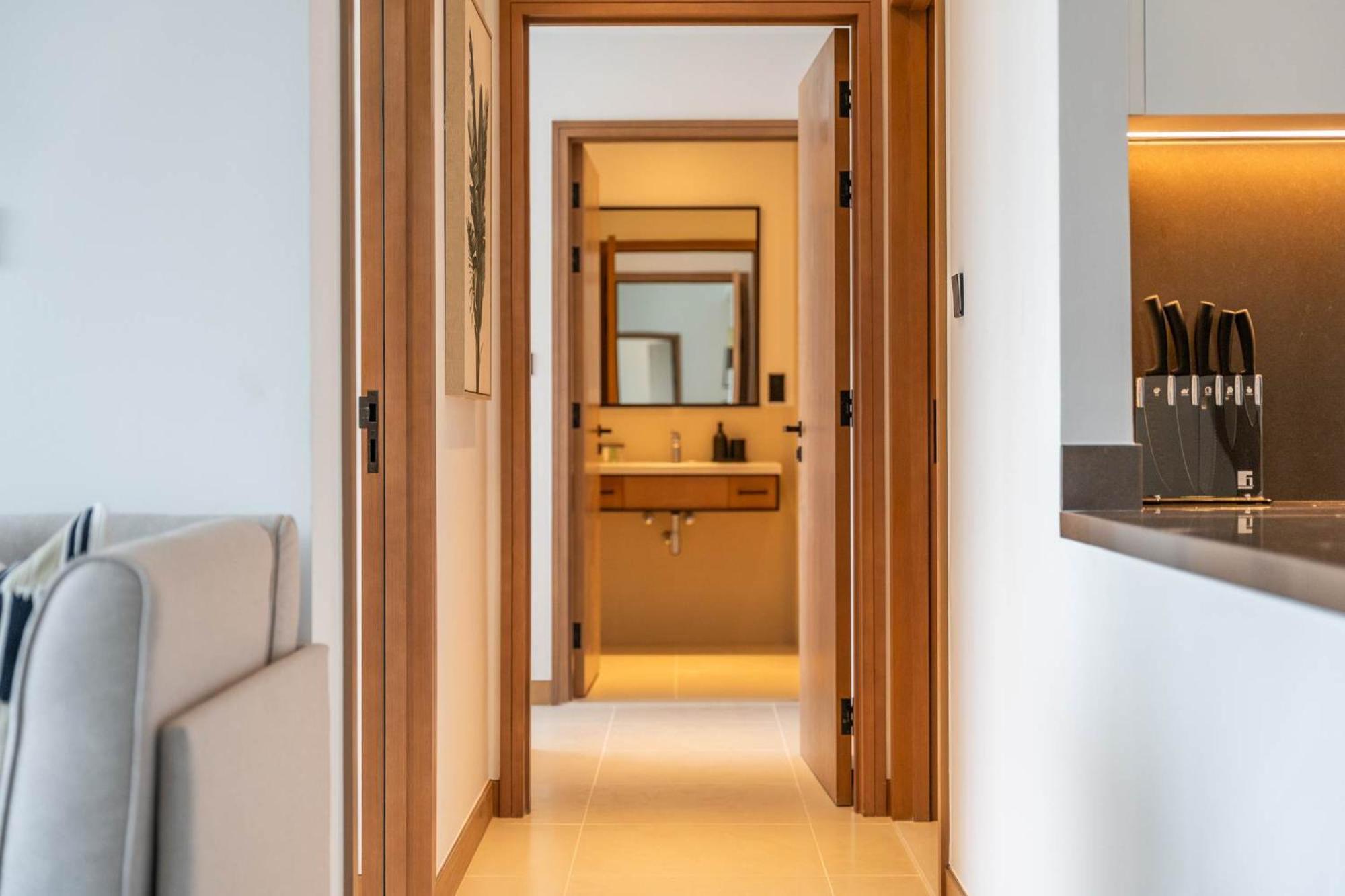 Apartamento Stylish 3-bedrooms With An Elegant Dining Area In The Heart Of Marina! *