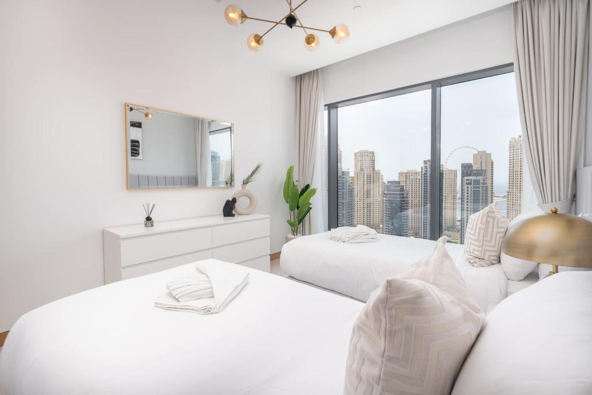 Stylish 3-bedrooms With An Elegant Dining Area In The Heart Of Marina! Apartamento