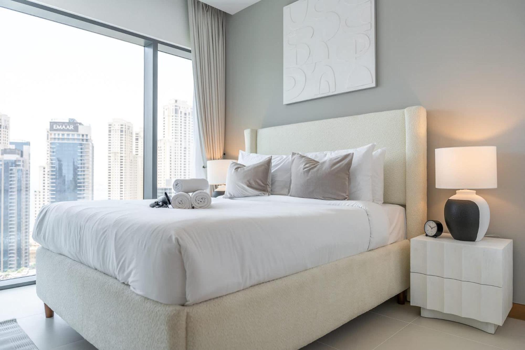Apartamento Stylish 3-bedrooms With An Elegant Dining Area In The Heart Of Marina! *