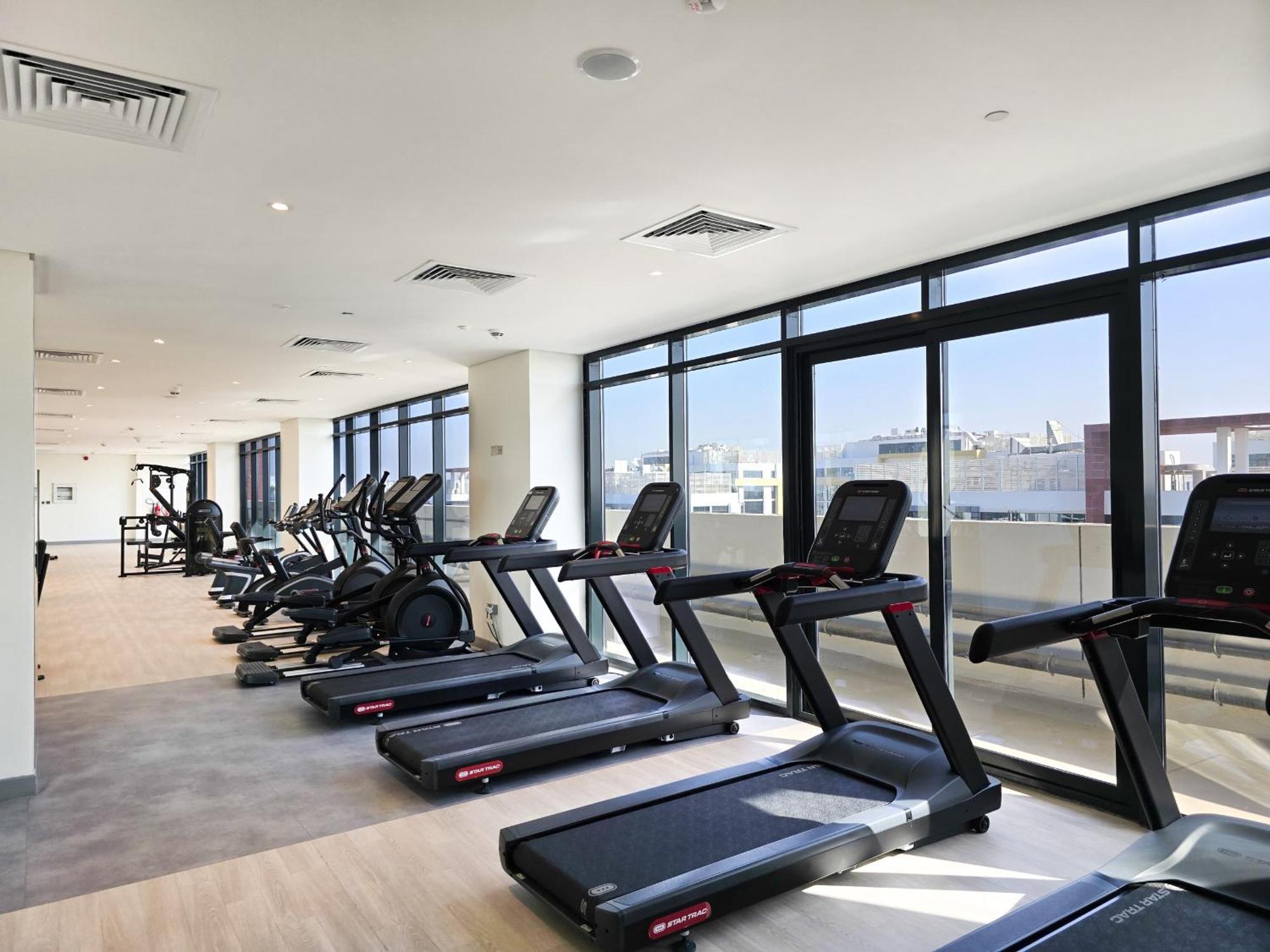 Easygo- Lavish Stu With Pool View In Azizi Riviera Appartement Dubai