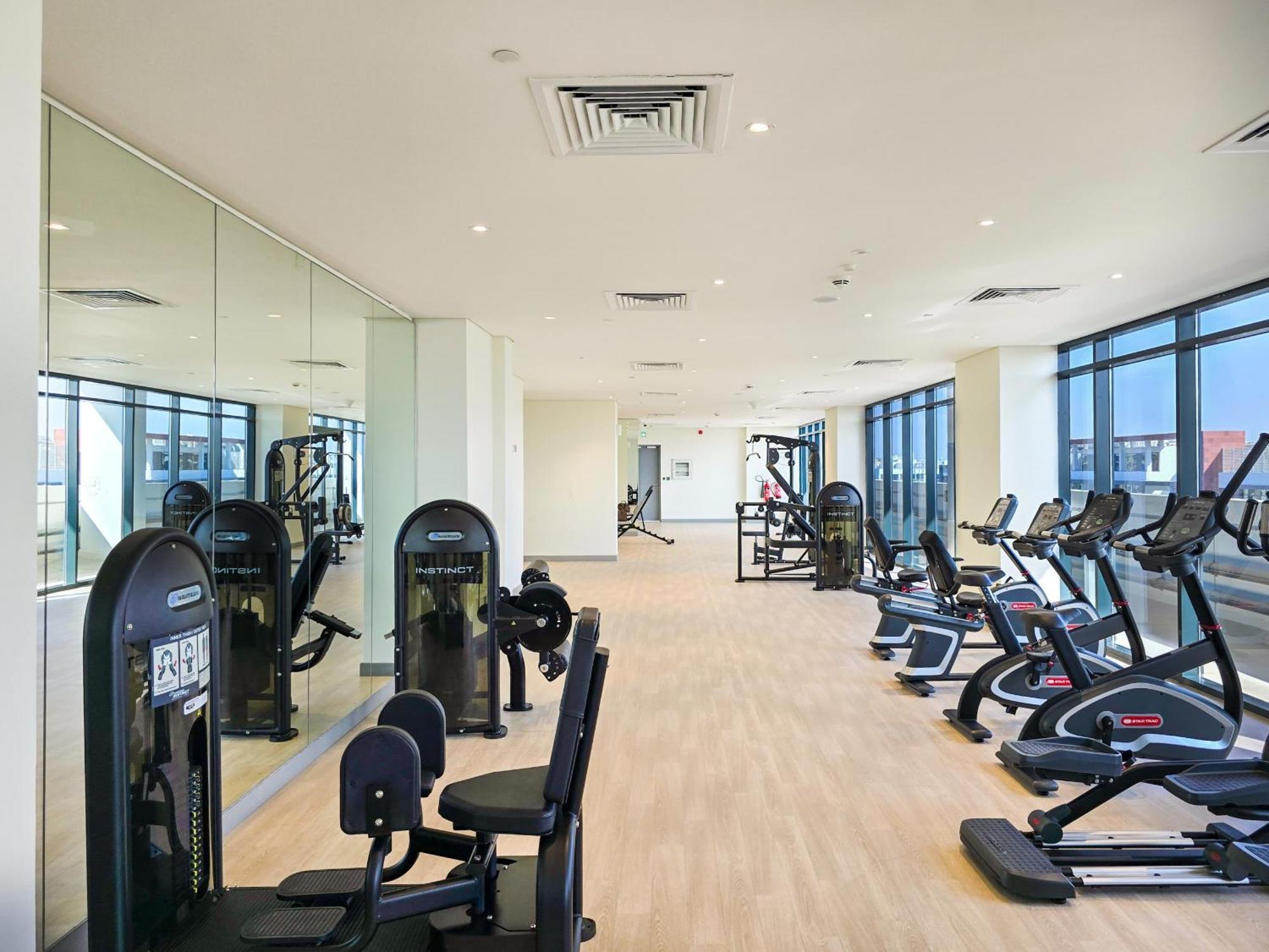 Easygo- Lavish Stu With Pool View In Azizi Riviera Apartamento *