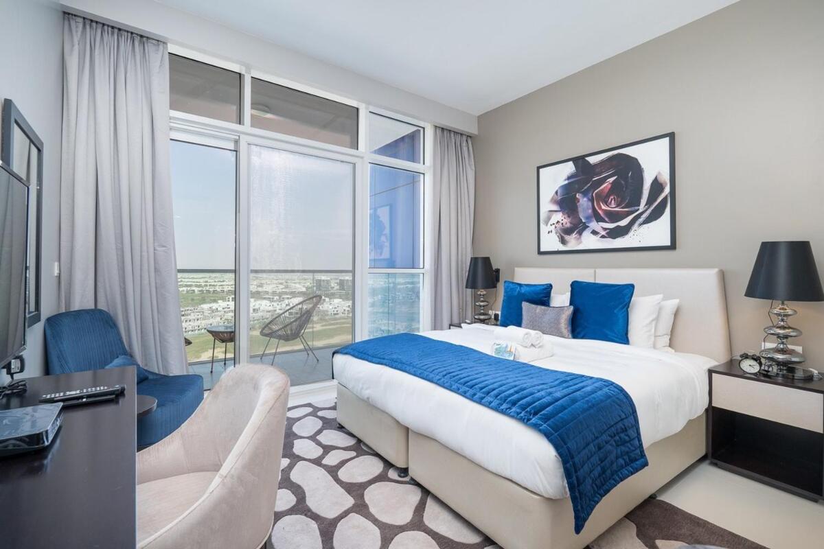 Stylish In Damac Hills With Skyline Views Dubaï