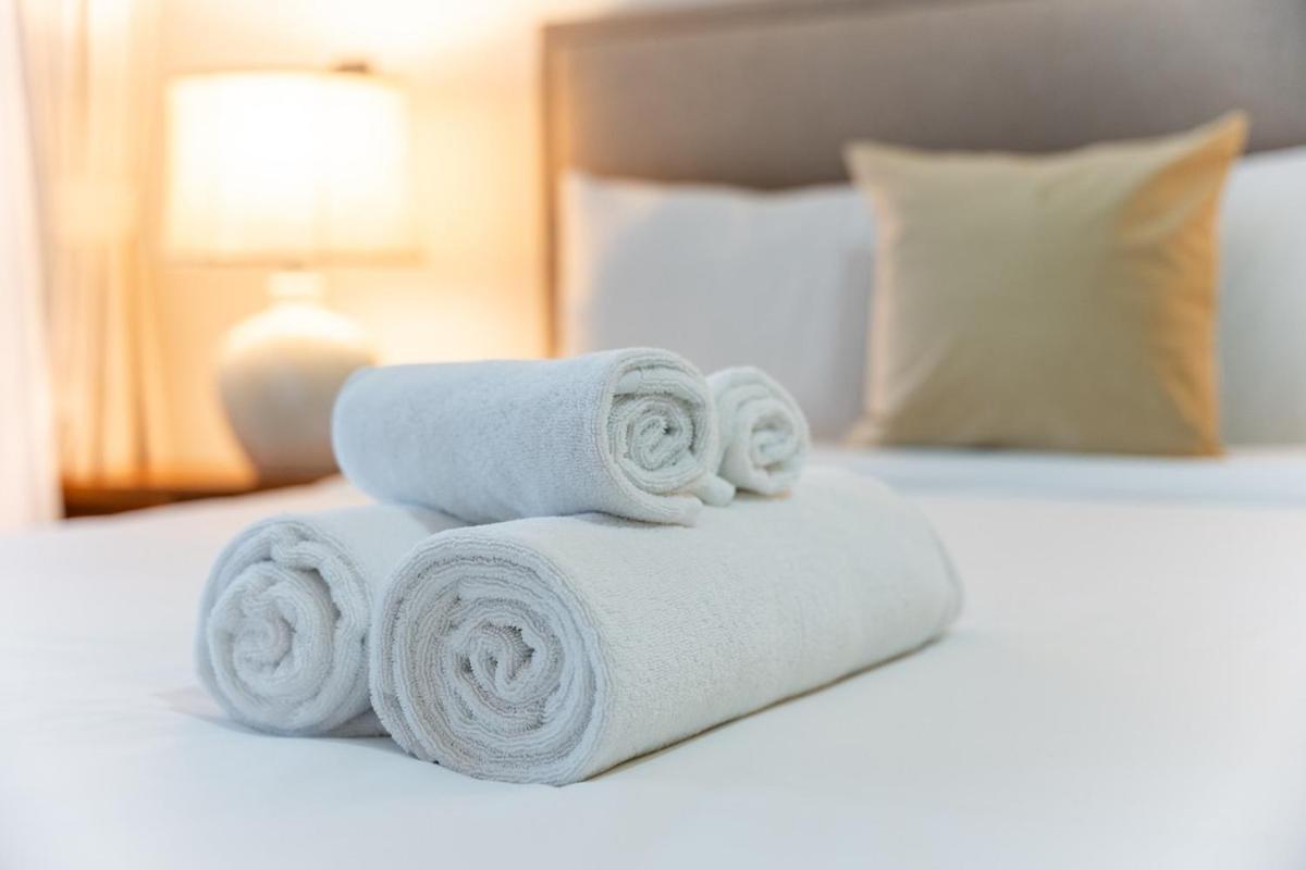 Classy 2-bedrooms With Vintage-inspired Furniture At Executive Tower M! *