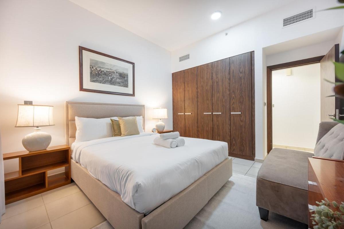 Classy 2-bedrooms With Vintage-inspired Furniture At Executive Tower M! Appartement *