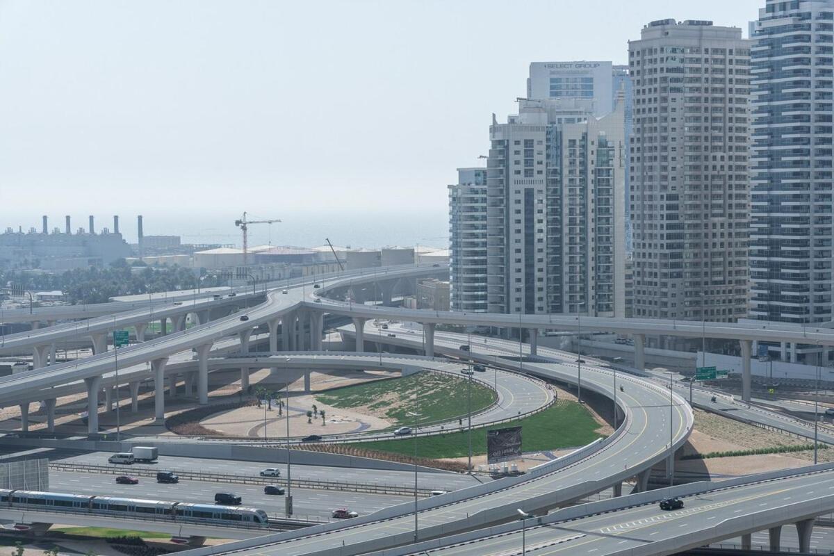 Classy 1-bedroom In Jumeirah Lakes Towers With View! *