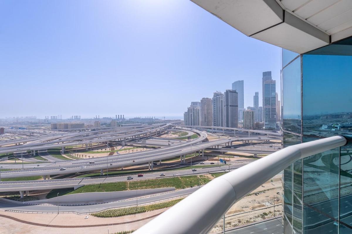 Appartement Classy 1-bedroom In Jumeirah Lakes Towers With View! *