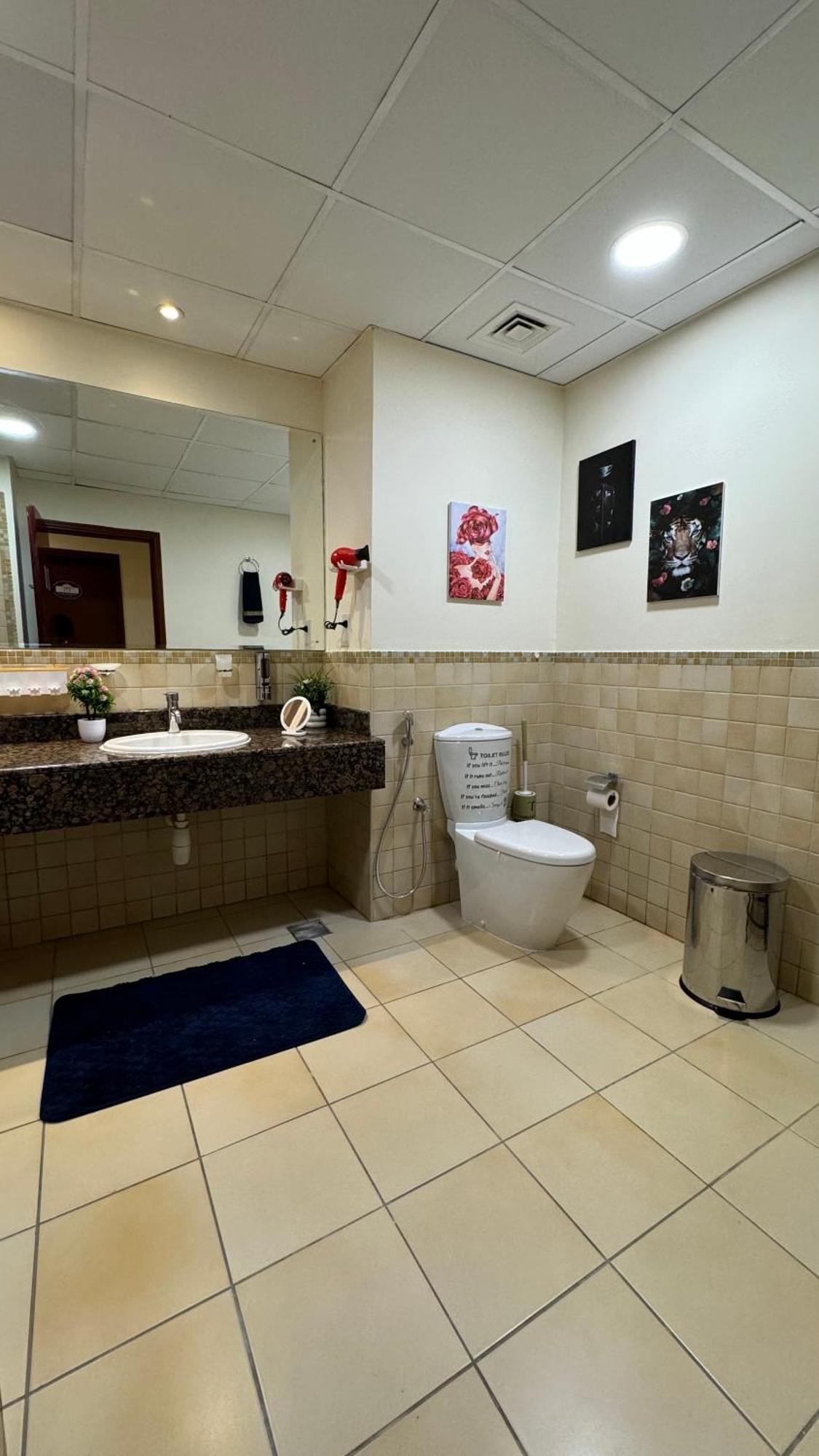 Hostal Happy Dom - Jbr - *